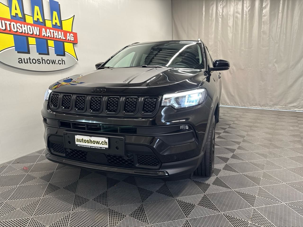 JEEP Compass 1.3 T PHEV North Star Sky AWD 240PS-image-12