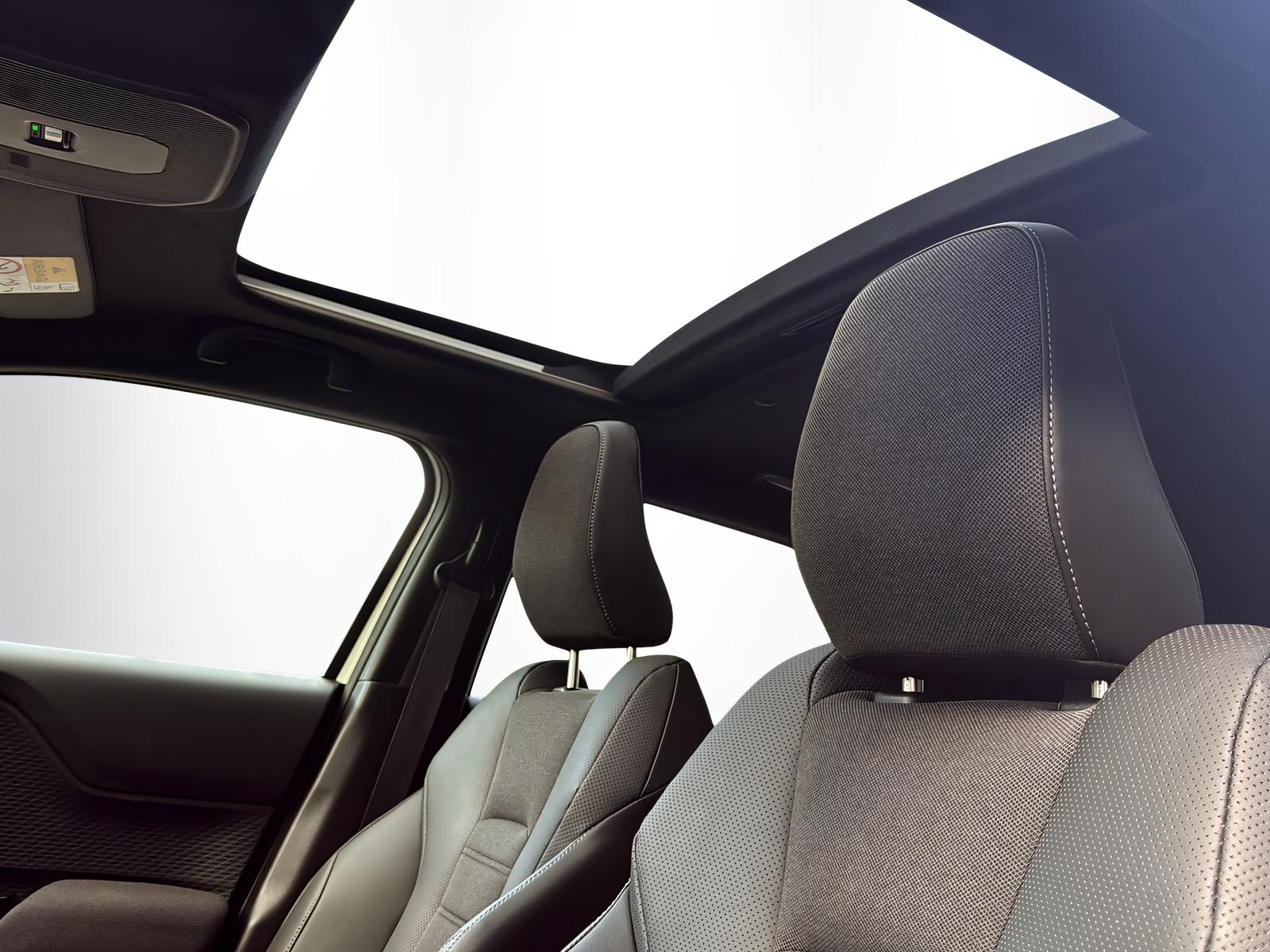 TOYOTA Urban Cruiser Premium AWD-image-10