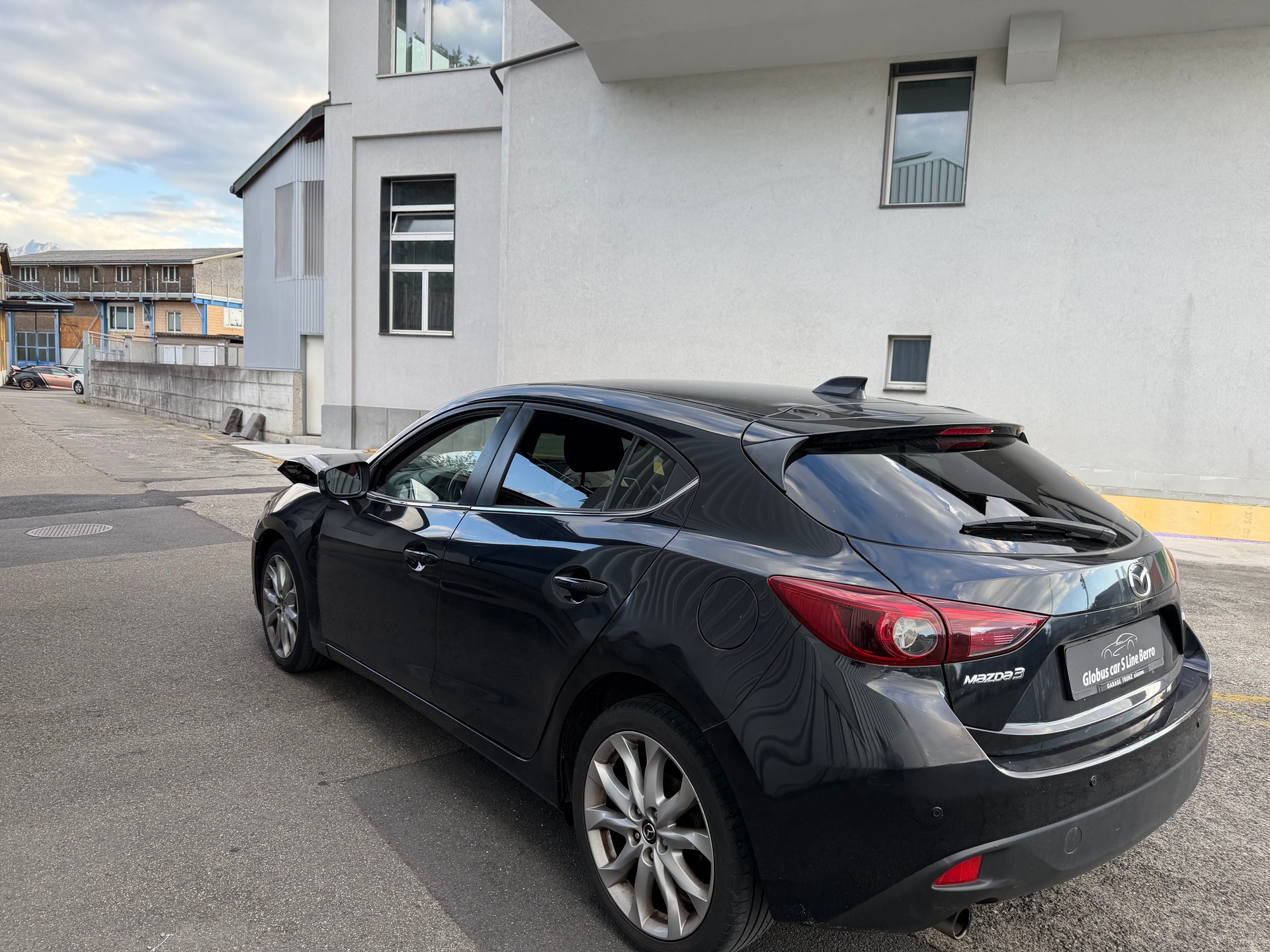 MAZDA 3 2.0 16V Ambition Plus-image-5