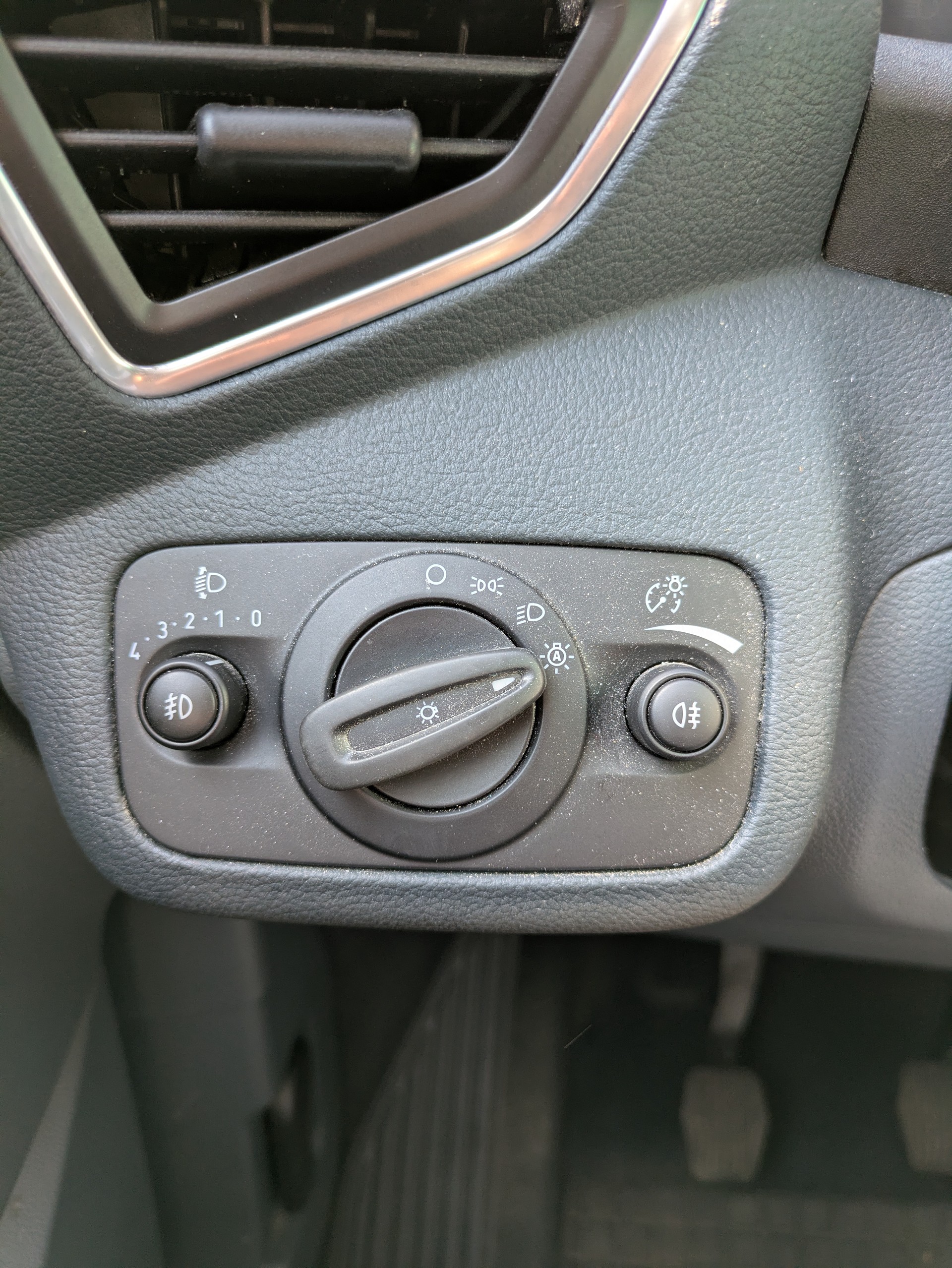 FORD Grand C-Max 1.6i EB SCTi 150 Family Ed.S/S-image-16