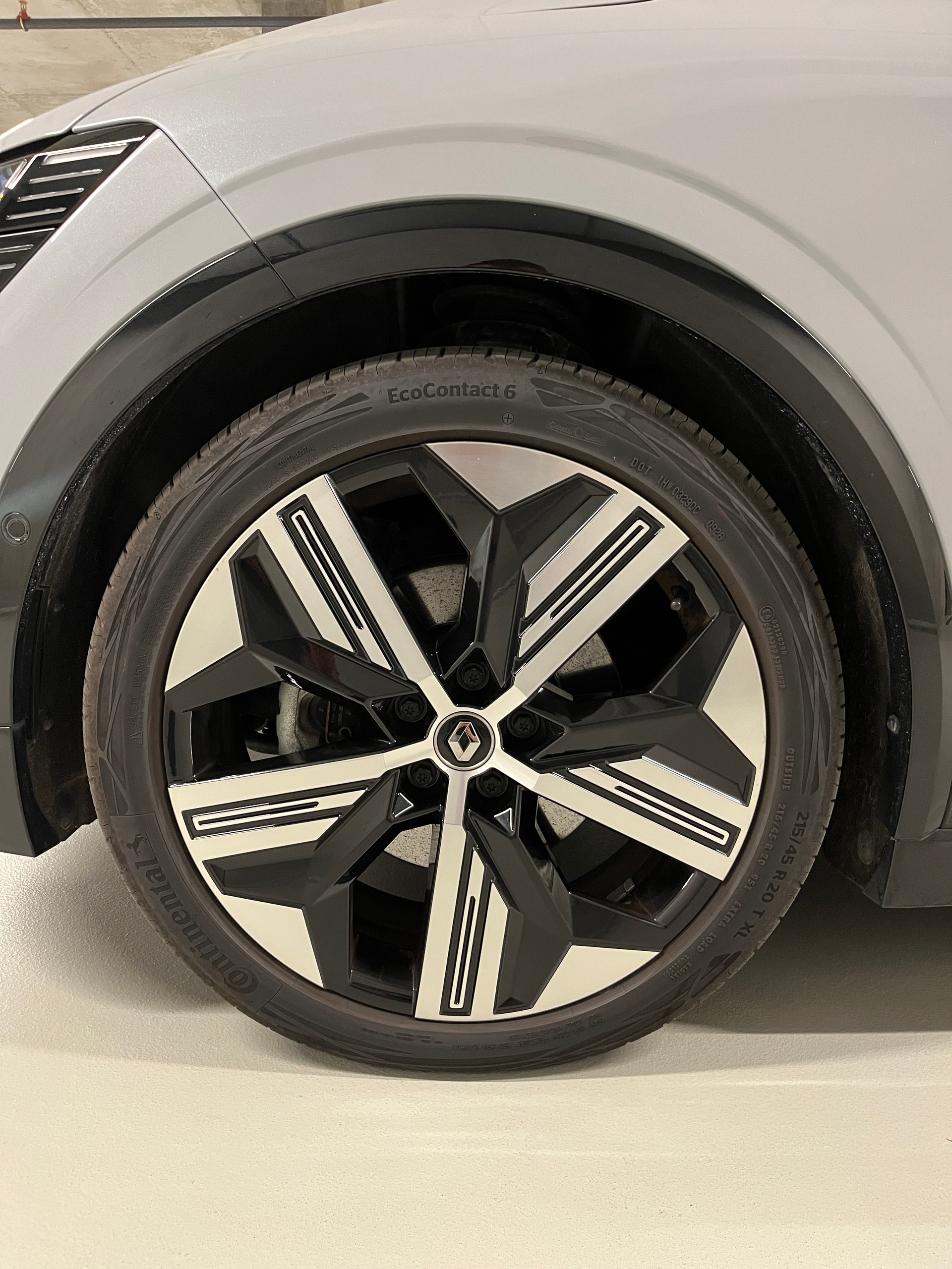 RENAULT Mégane E-TECH EV60 Iconic-image-27