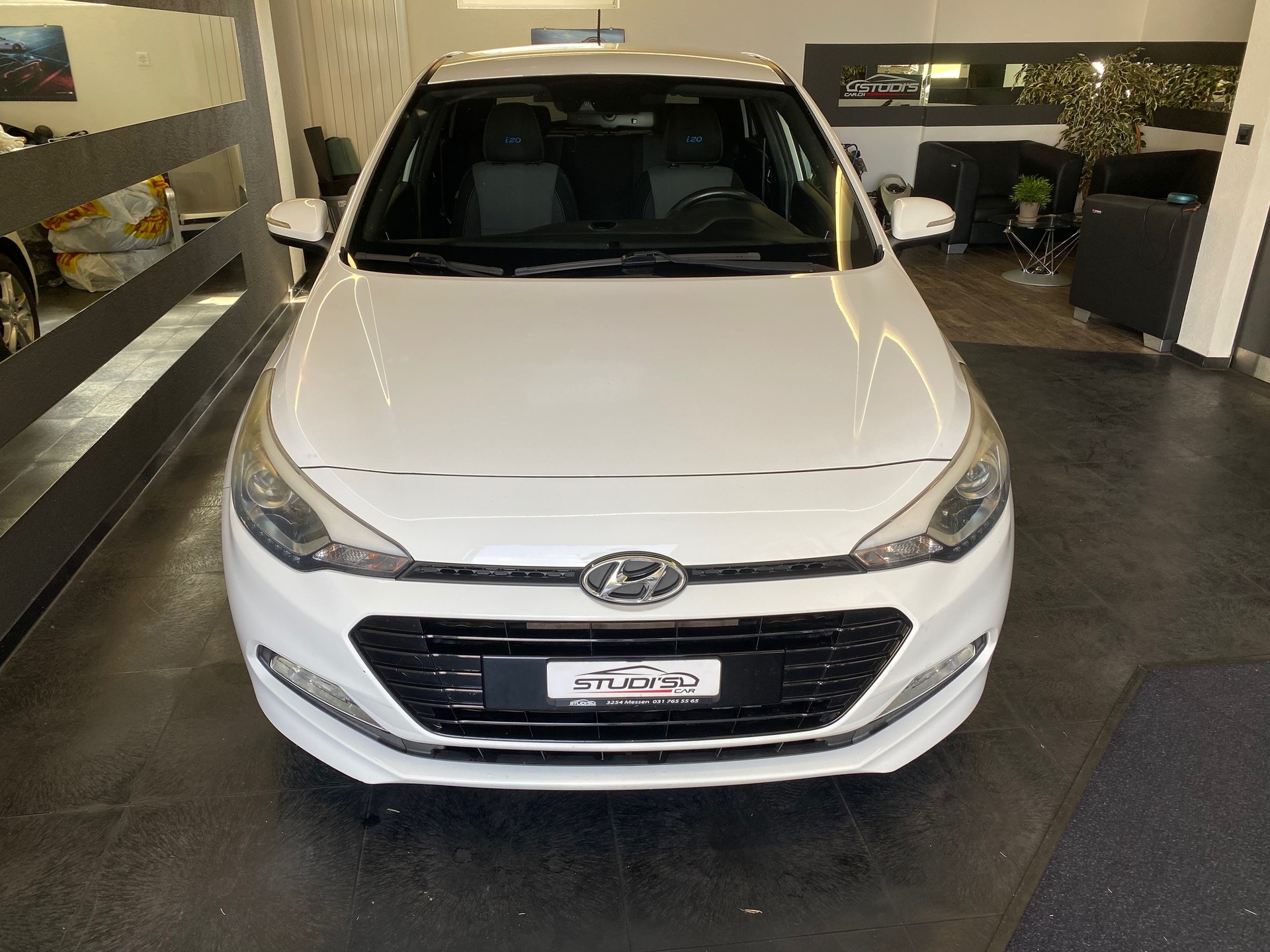 HYUNDAI i20 1.0 T-GDi GO 1. Hand-Fahrzeug mit 8x Aluräder-image-1