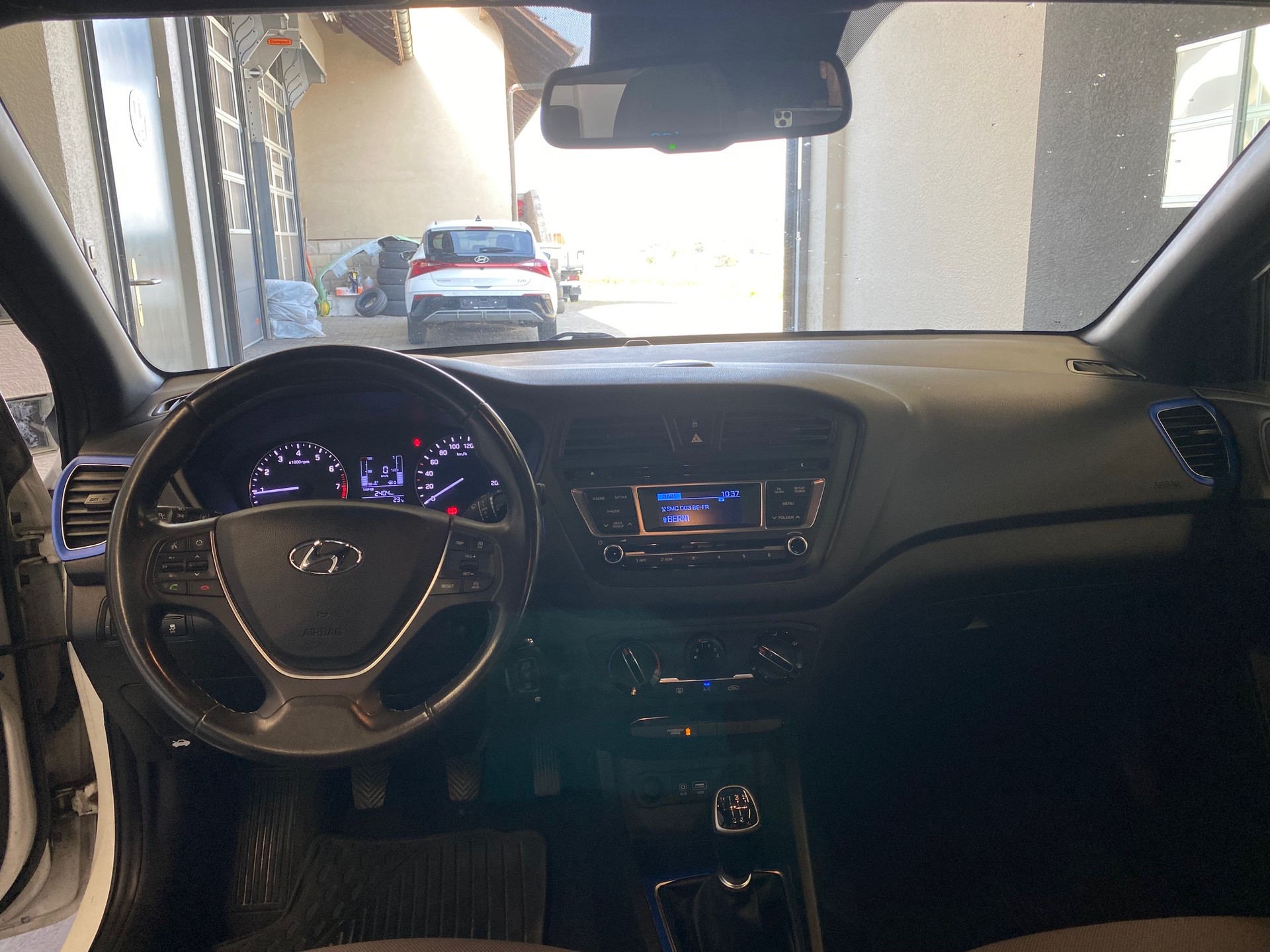 HYUNDAI i20 1.0 T-GDi GO 1. Hand-Fahrzeug mit 8x Aluräder-image-6