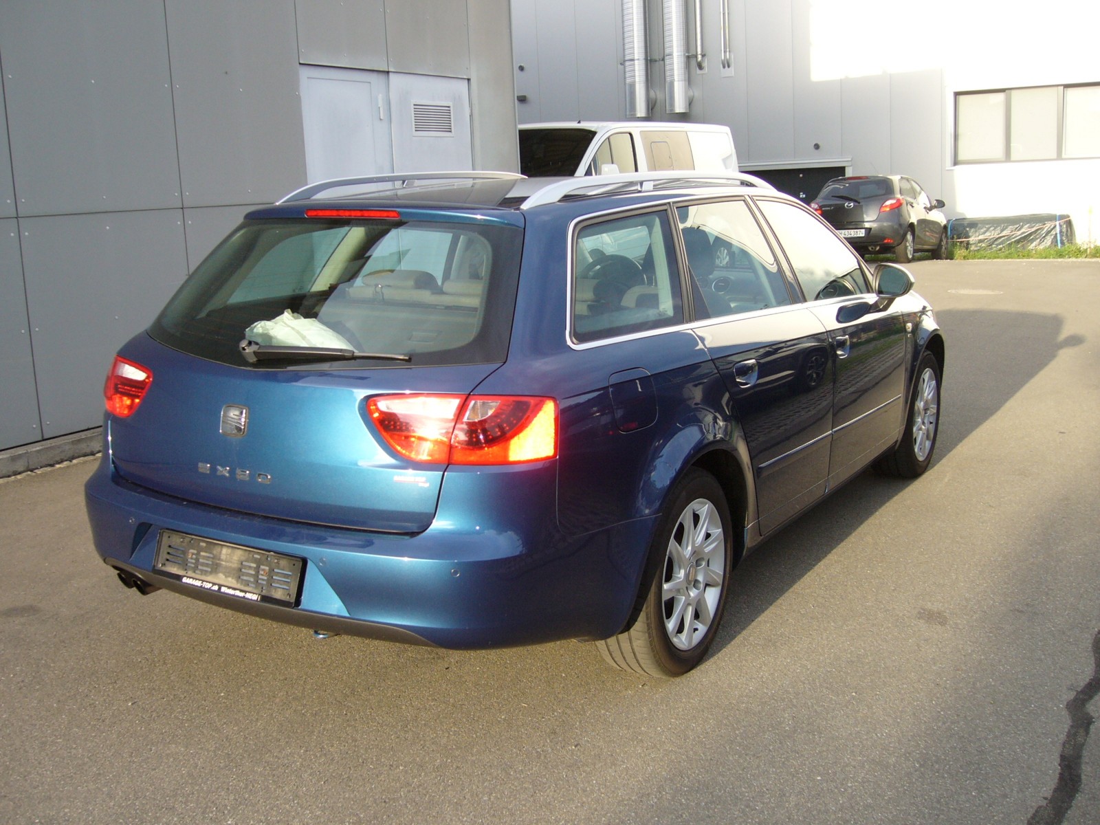 SEAT Exeo ST 2.0 TDI Style multitronic-image-2