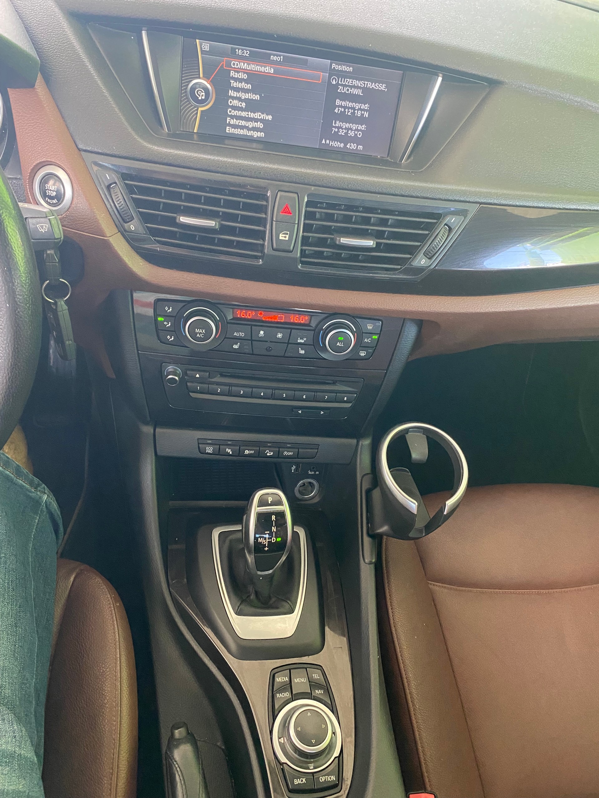 BMW X1 xDrive 25d xLine Steptronic-image-12