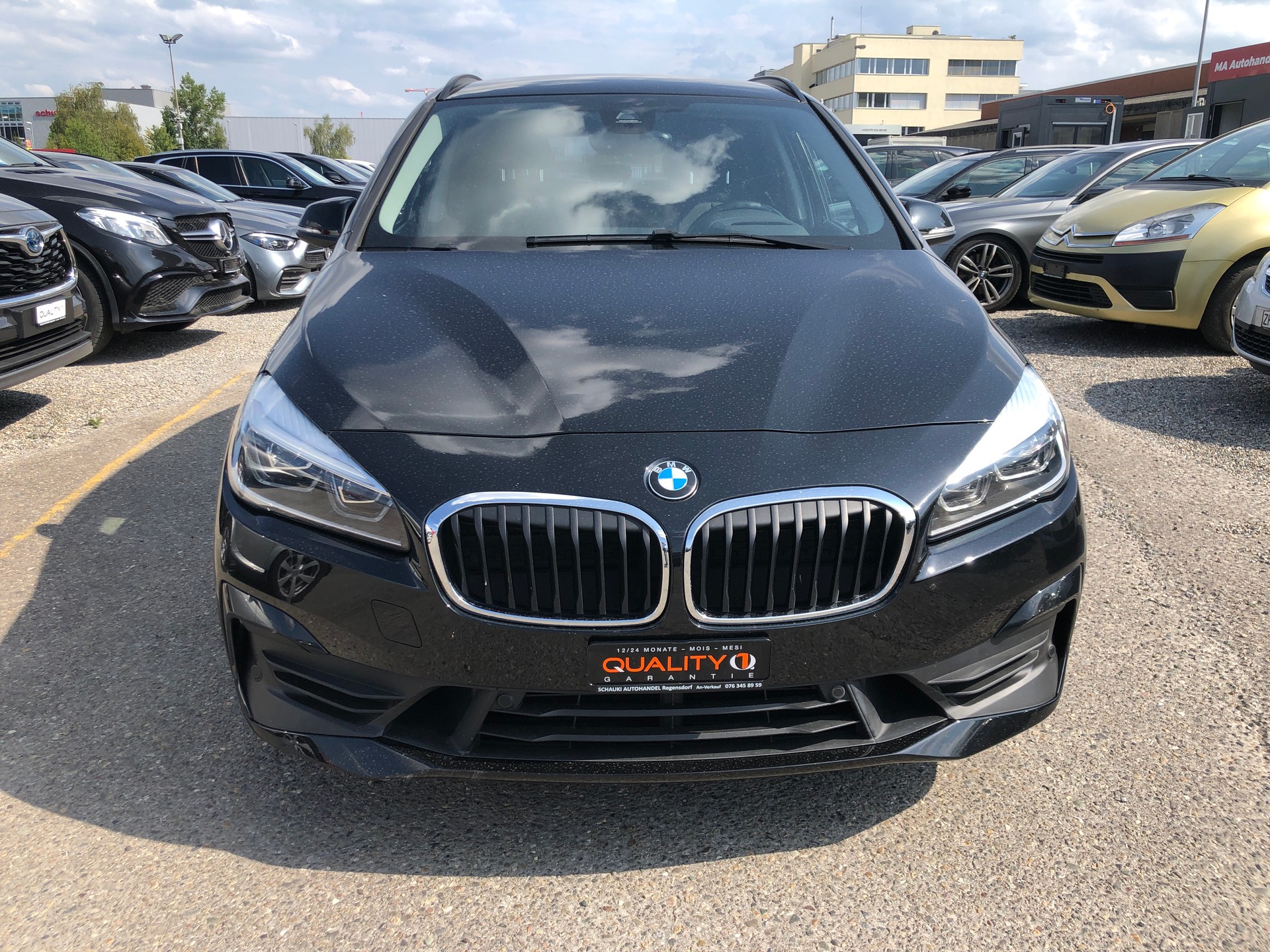 BMW 218d xDrive Active Tourer Steptronic-image-1