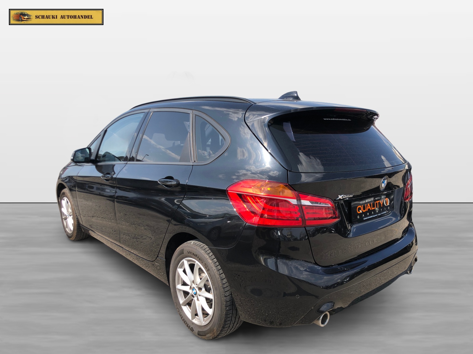 BMW 218d xDrive Active Tourer Steptronic-image-5