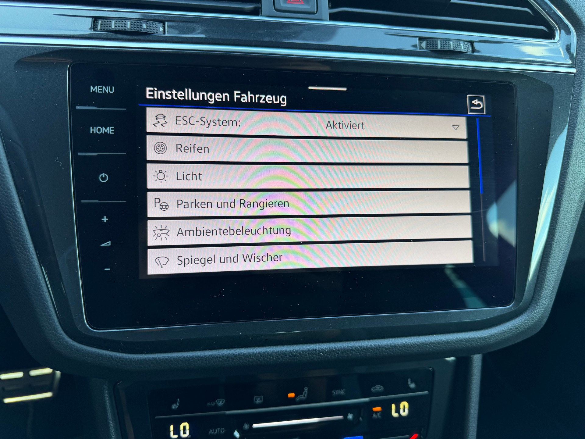 VW Tiguan 2.0 TDI SCR R-Line 4Motion DSG-image-12