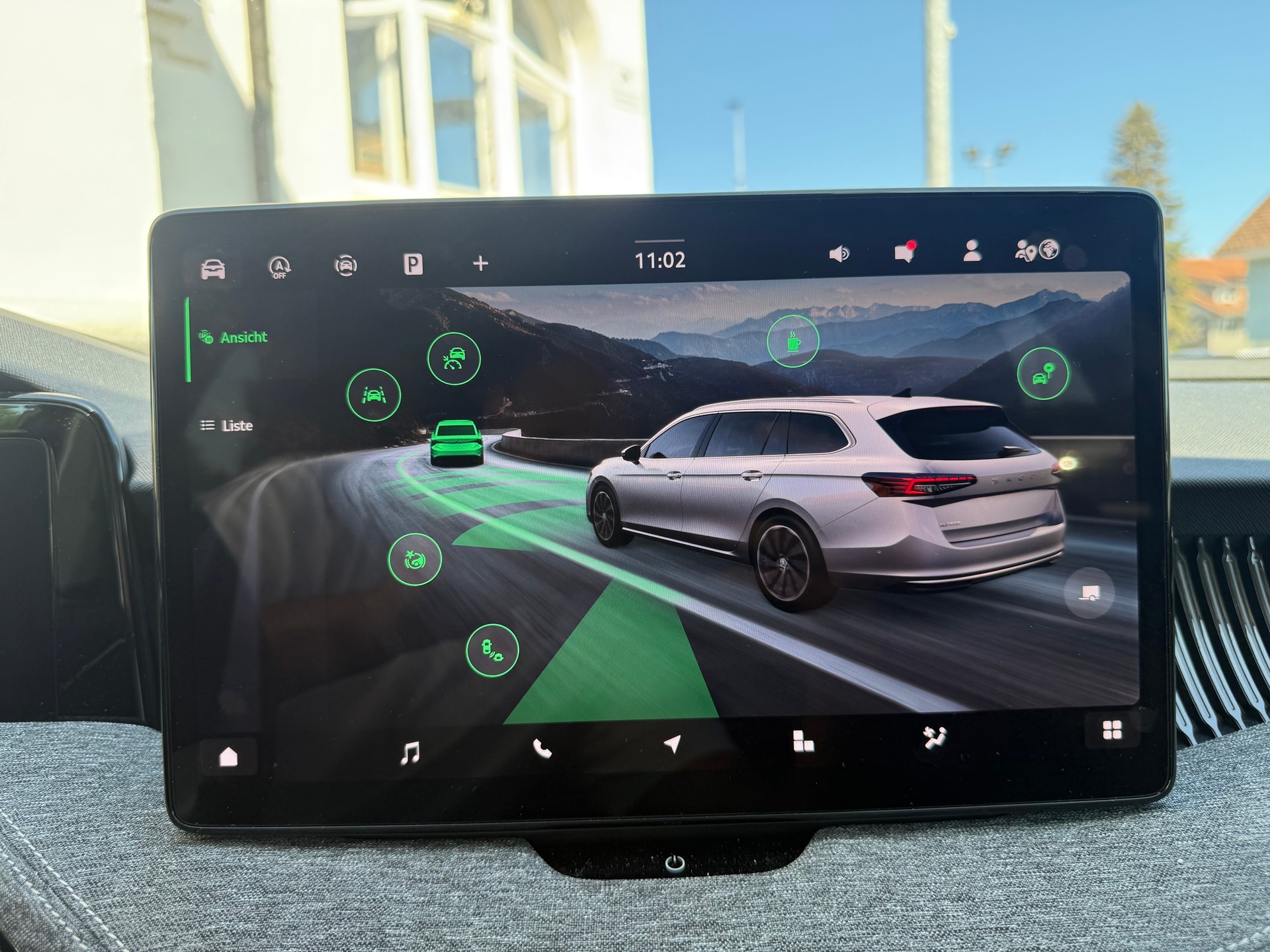 SKODA Superb Combi 2.0 TSI Selection 4x4 DSG-image-15