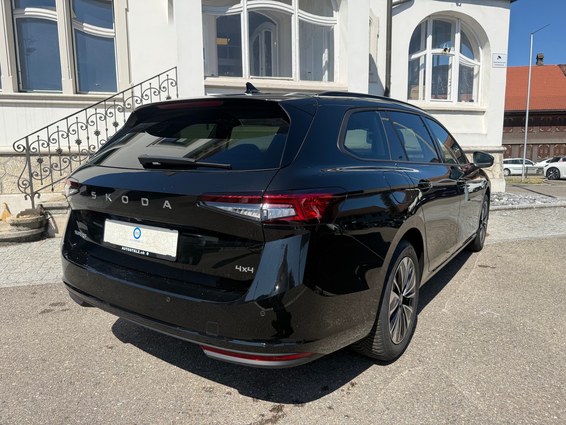 SKODA Superb Combi 2.0 TSI Selection 4x4 DSG-image-5