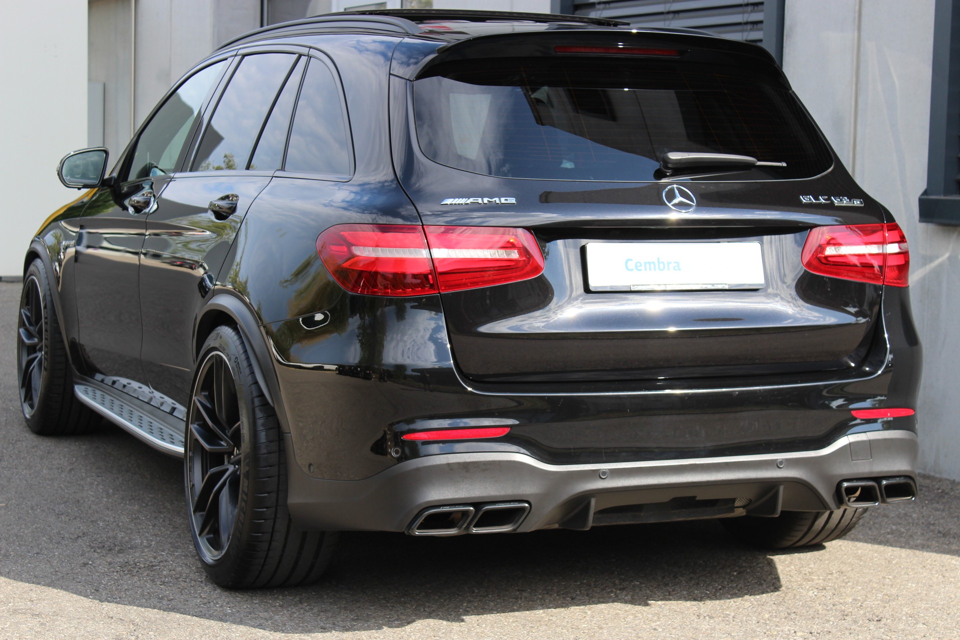 MERCEDES-BENZ GLC 63 S AMG 4Matic+ 9G-Tronic-image-12
