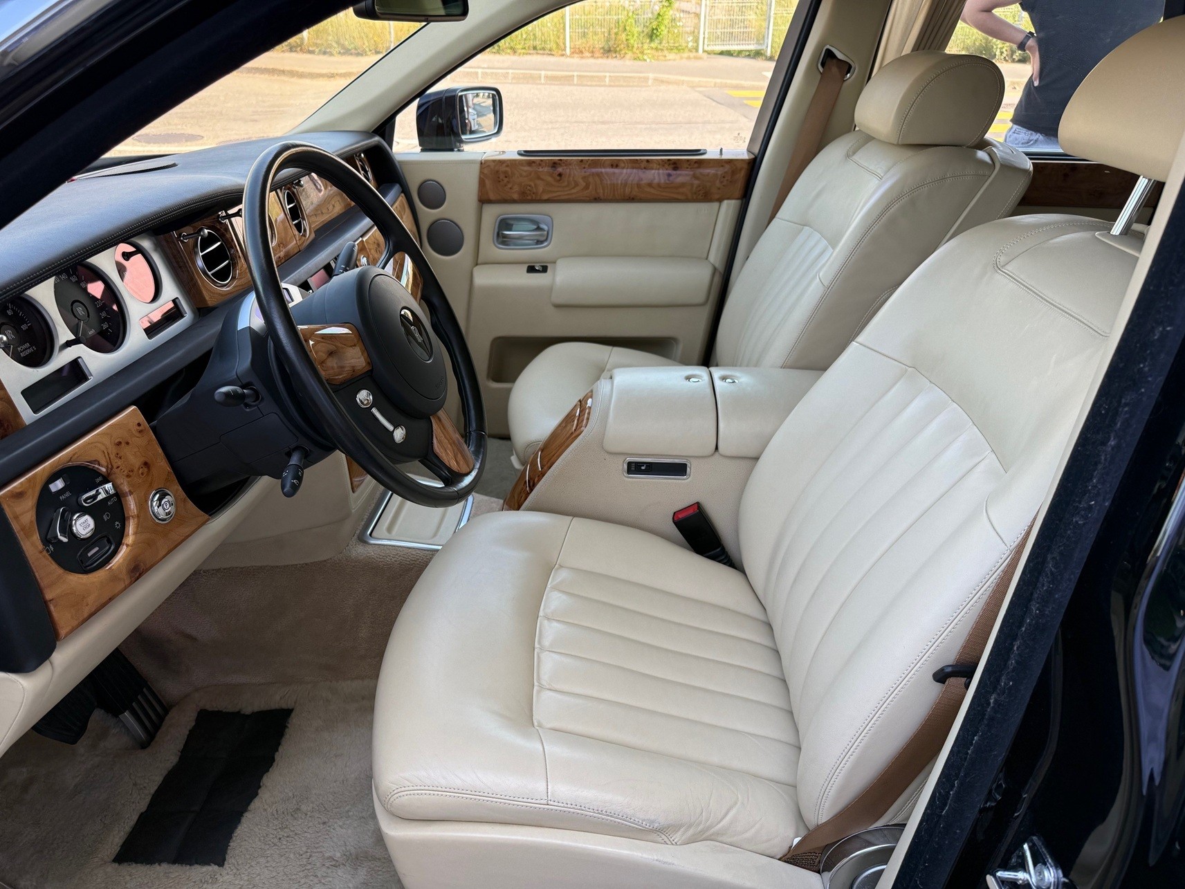 ROLLS-ROYCE Phantom 6.7 V12-image-10