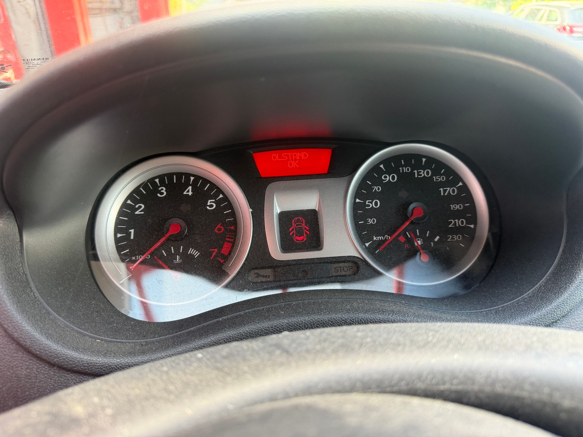 RENAULT Clio Grandtour 1.2 16V Expression-image-9