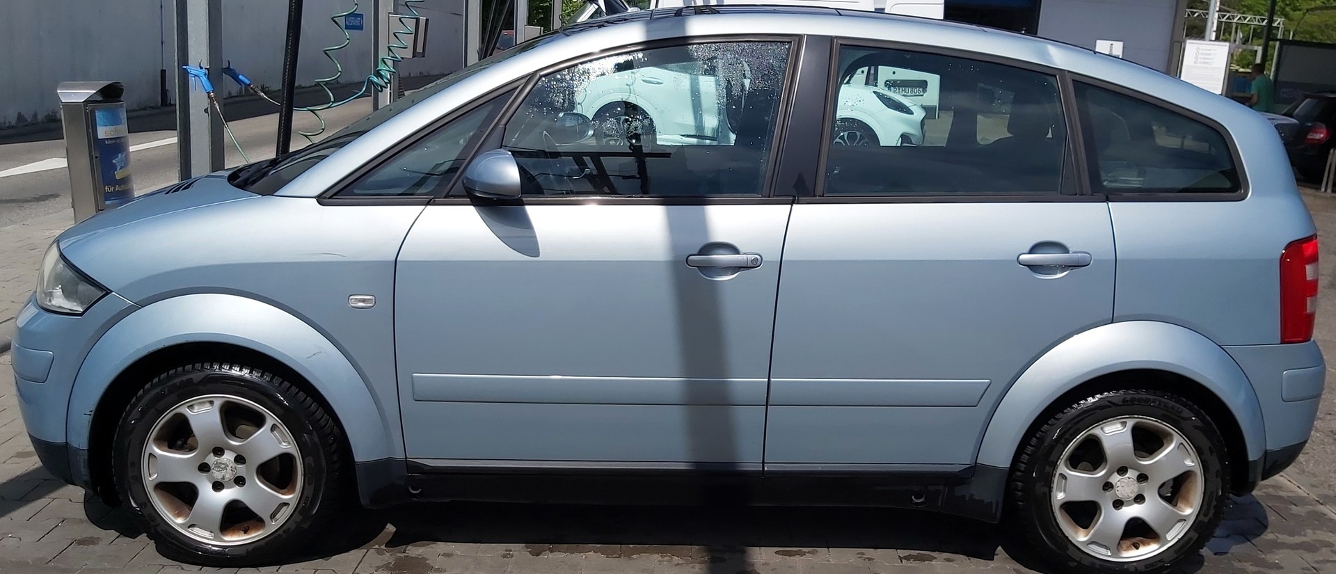 AUDI 1.6 FSI-image-3