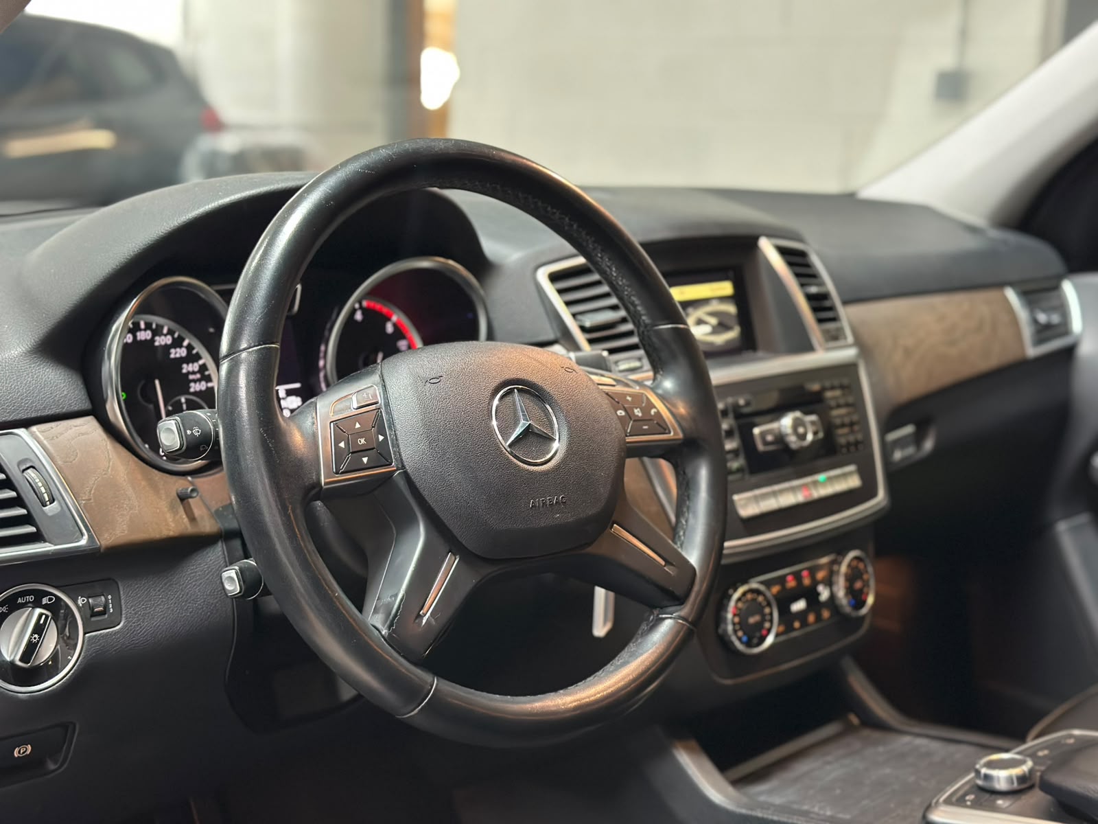 MERCEDES-BENZ ML 350 BlueTEC 4Matic 7G-Tronic-image-6