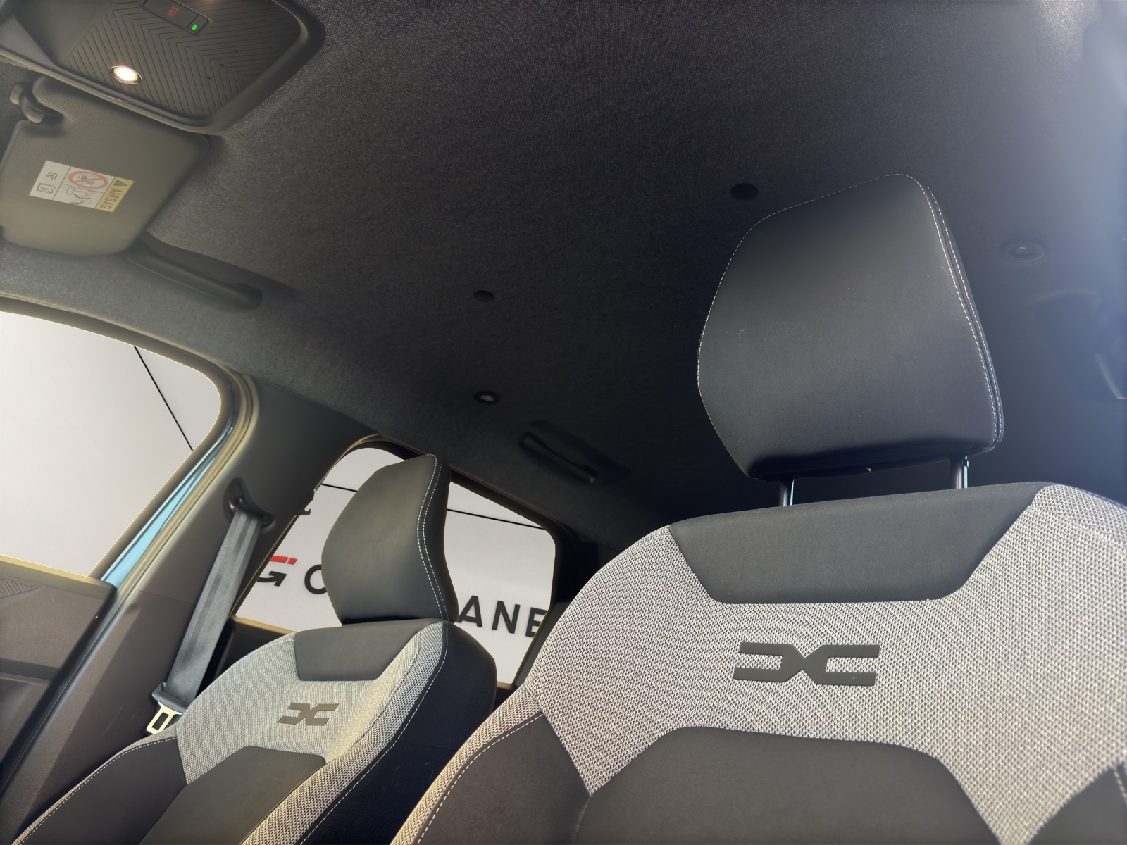 DACIA Bigster 1.8 Hybrid Journey *Automat*-image-15