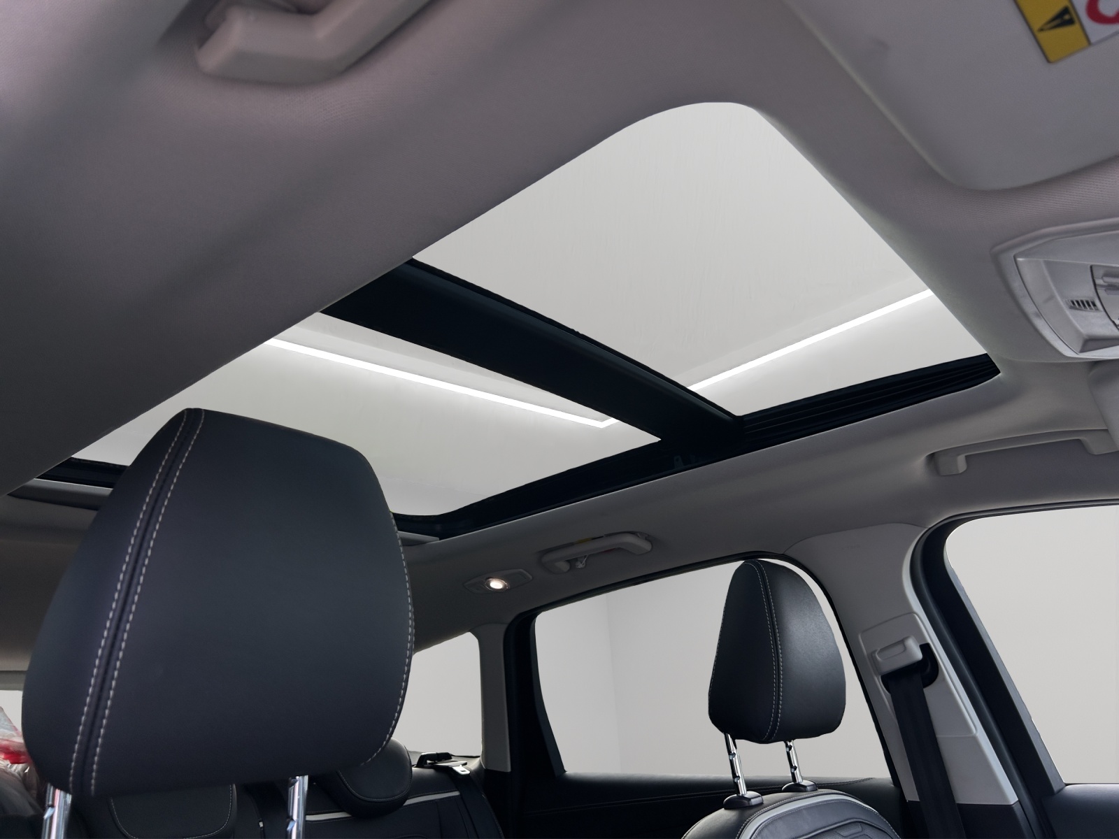 FORD Kuga 2.0 SCTi Vignale 4WD Automatic-image-13