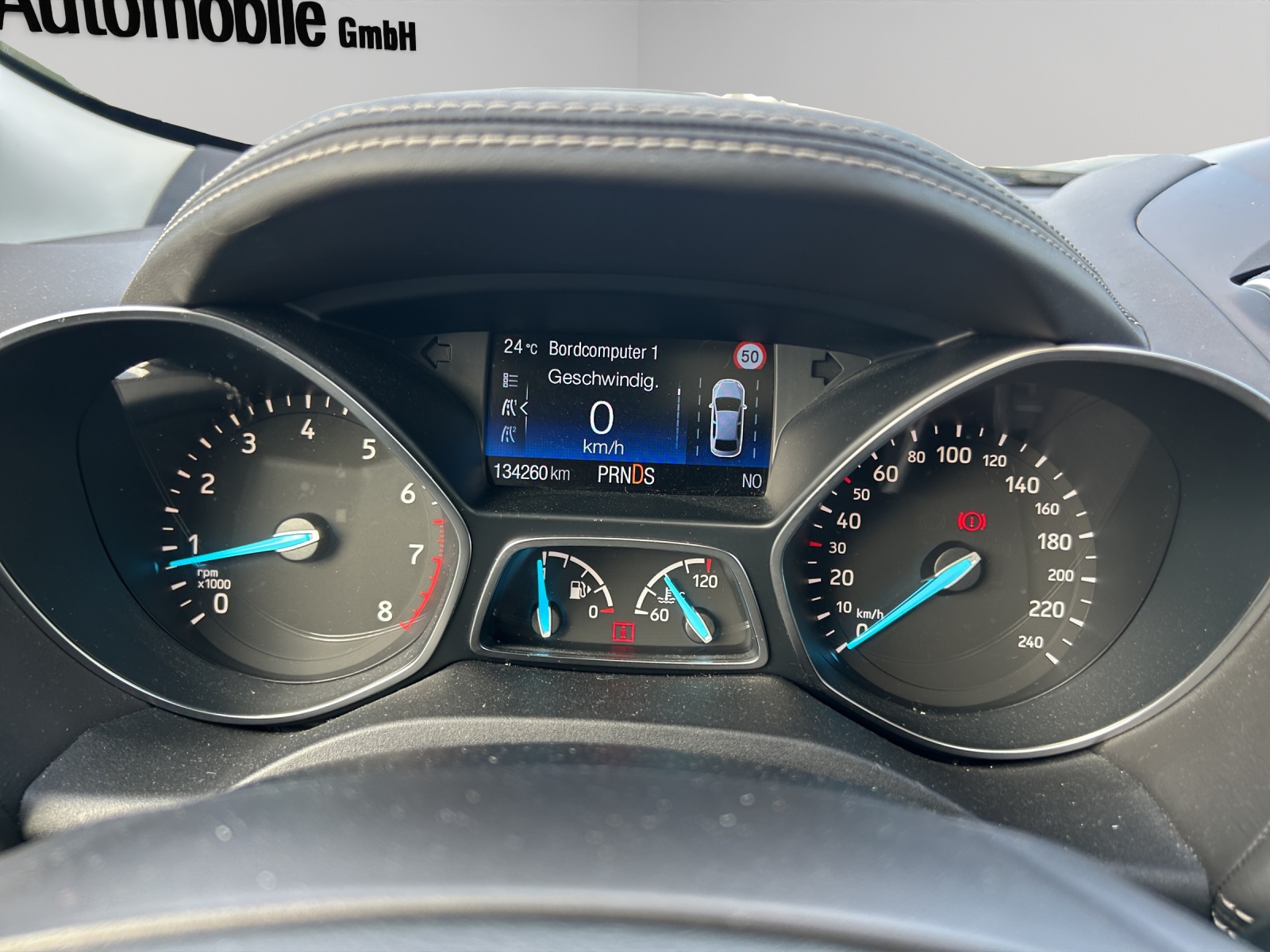 FORD Kuga 2.0 SCTi Vignale 4WD Automatic-image-21