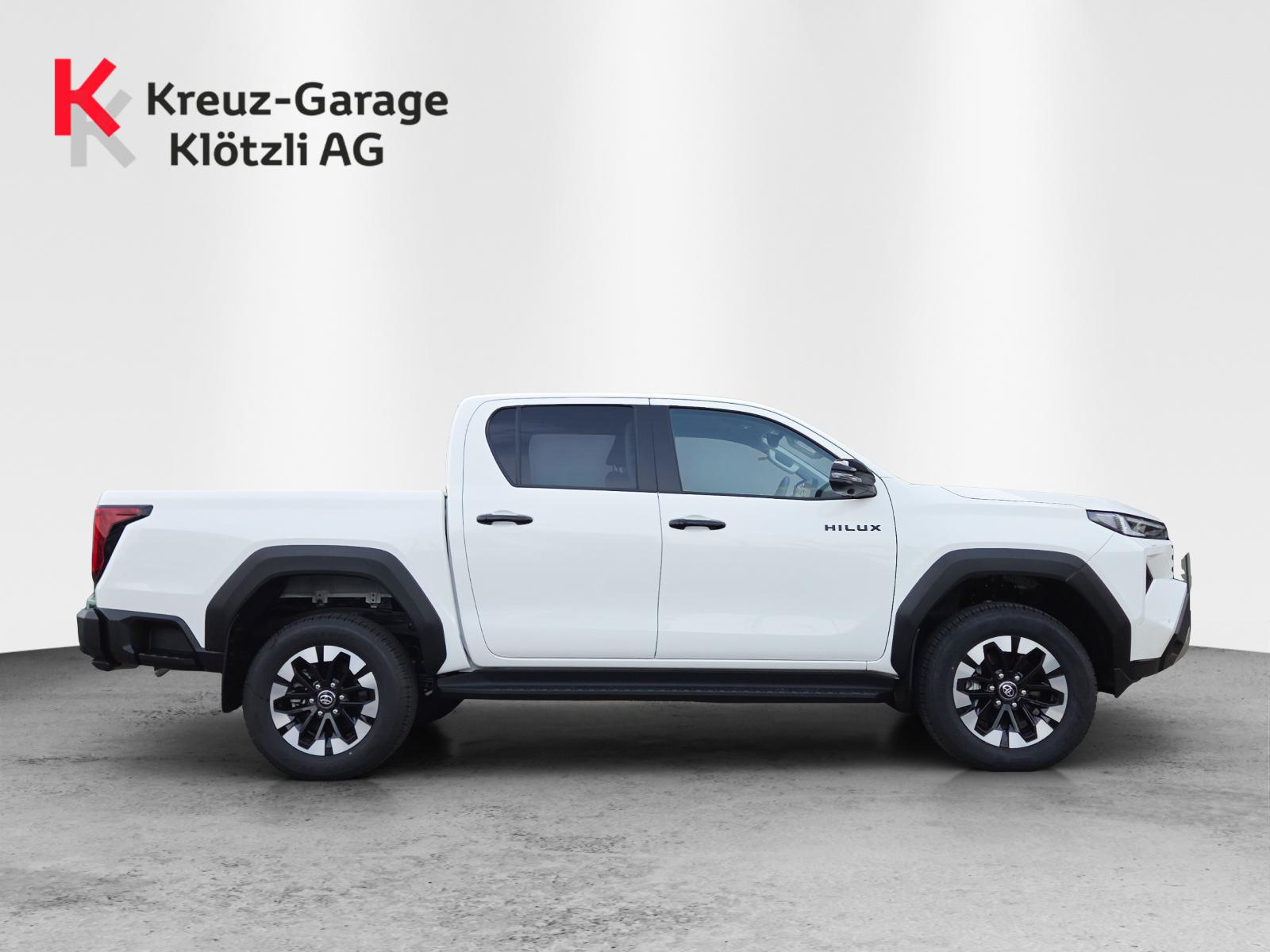 TOYOTA Hilux Double Cab.-Pick-up 2.8 D-4D MHEV 204 Style-image-1