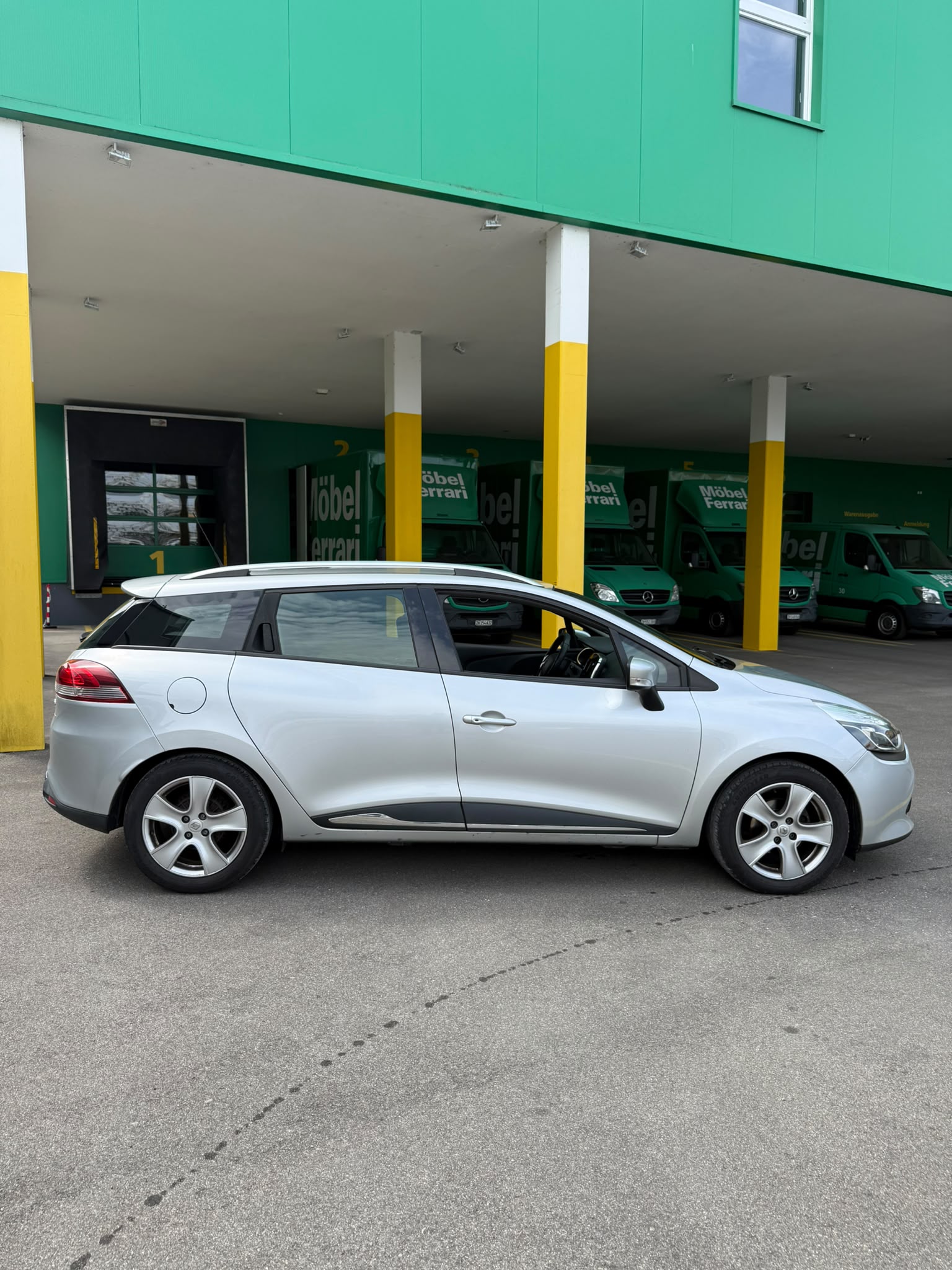 RENAULT Clio Grandtour 0.9 12V Expression-image-7