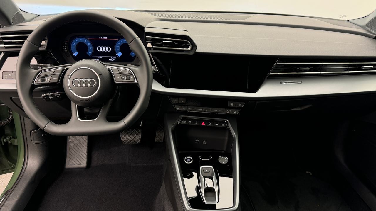 AUDI A3 Sportback 35 TFSI S line S-tronic-image-5