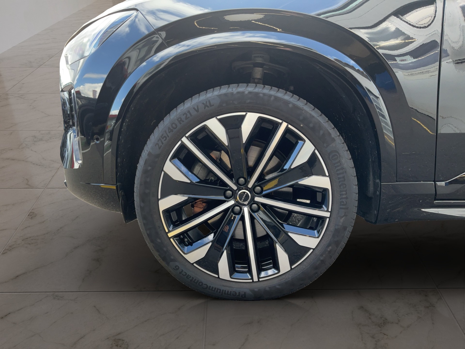 VOLVO XC90 2.0 B5 MH Plus Bright AWD-image-8