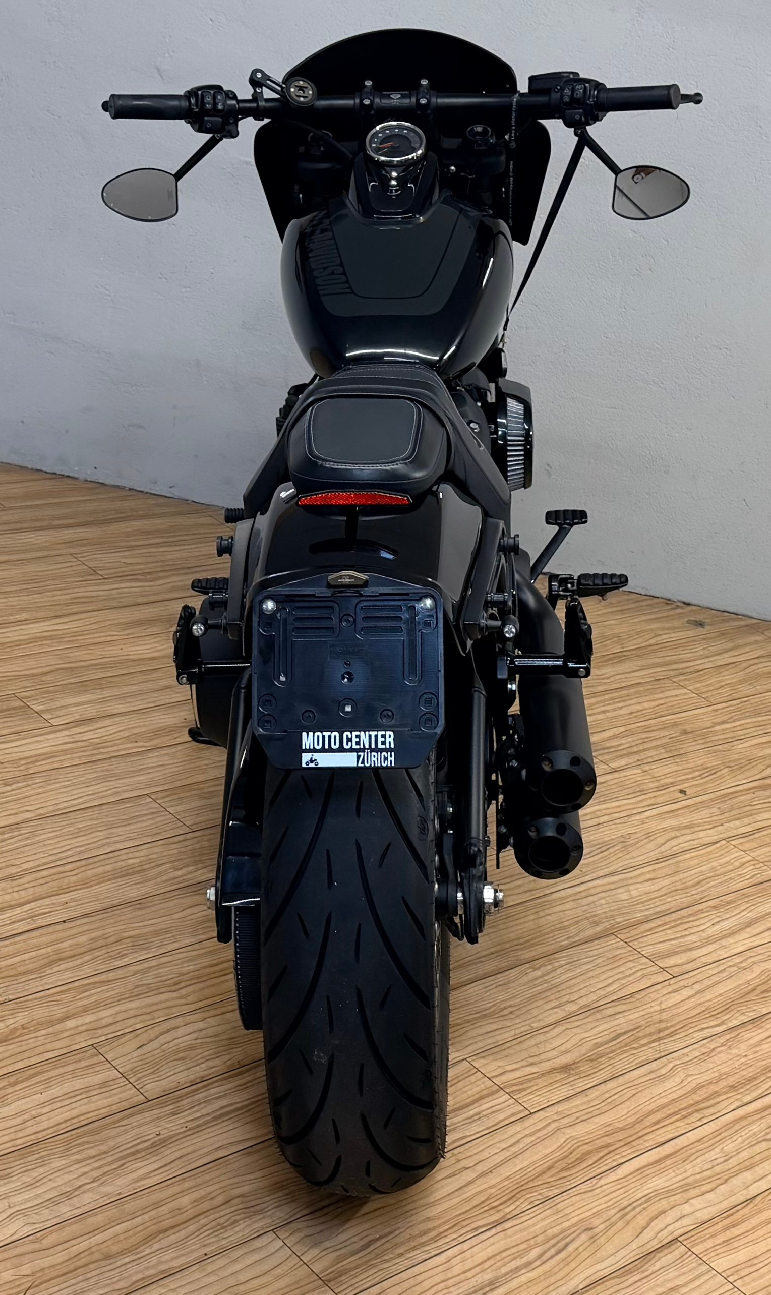 HARLEY-DAVIDSON FXFBS Fat Bob 114 ABS-showroom-element-3