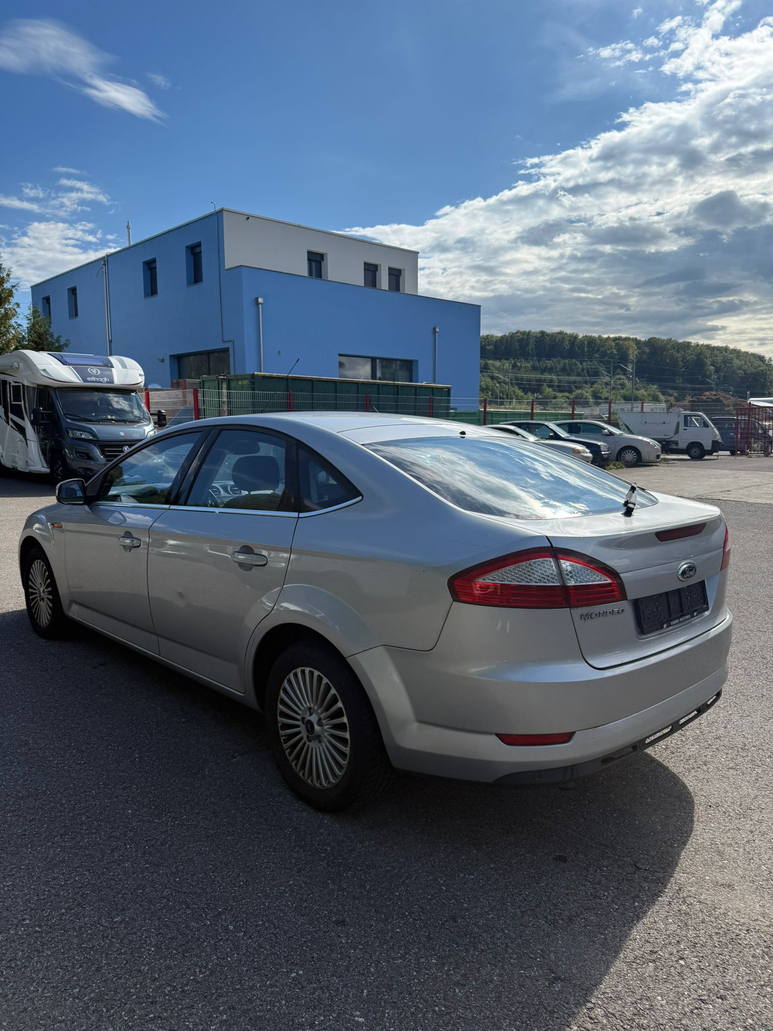 FORD Mondeo 2.3i 16V Titanium Automatic-image-4