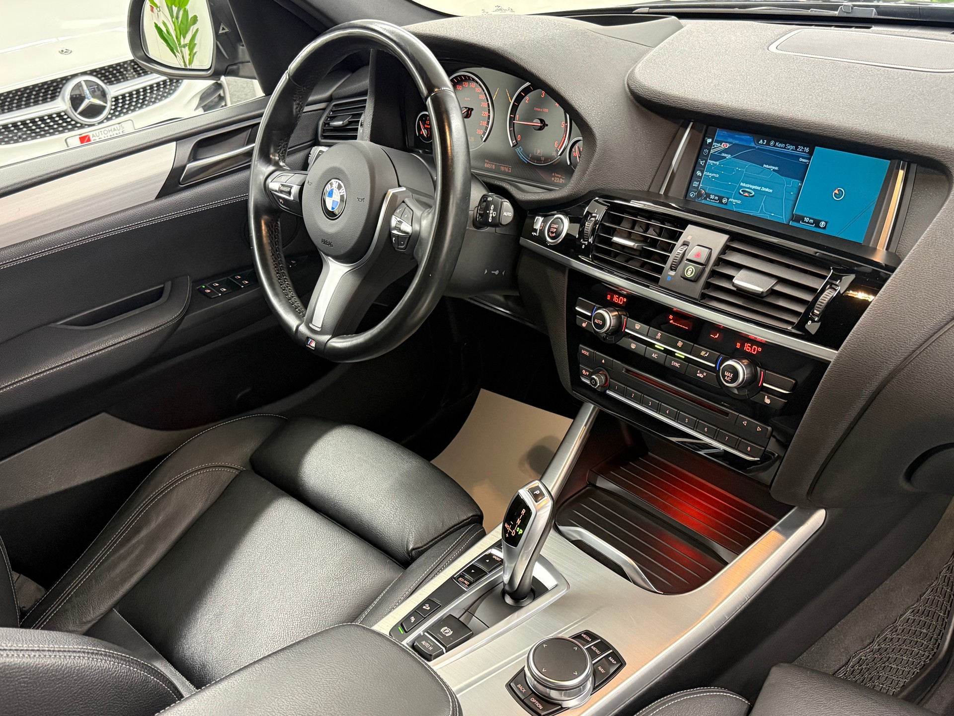 BMW X3 xDrive 20d xLine Steptronic-image-15