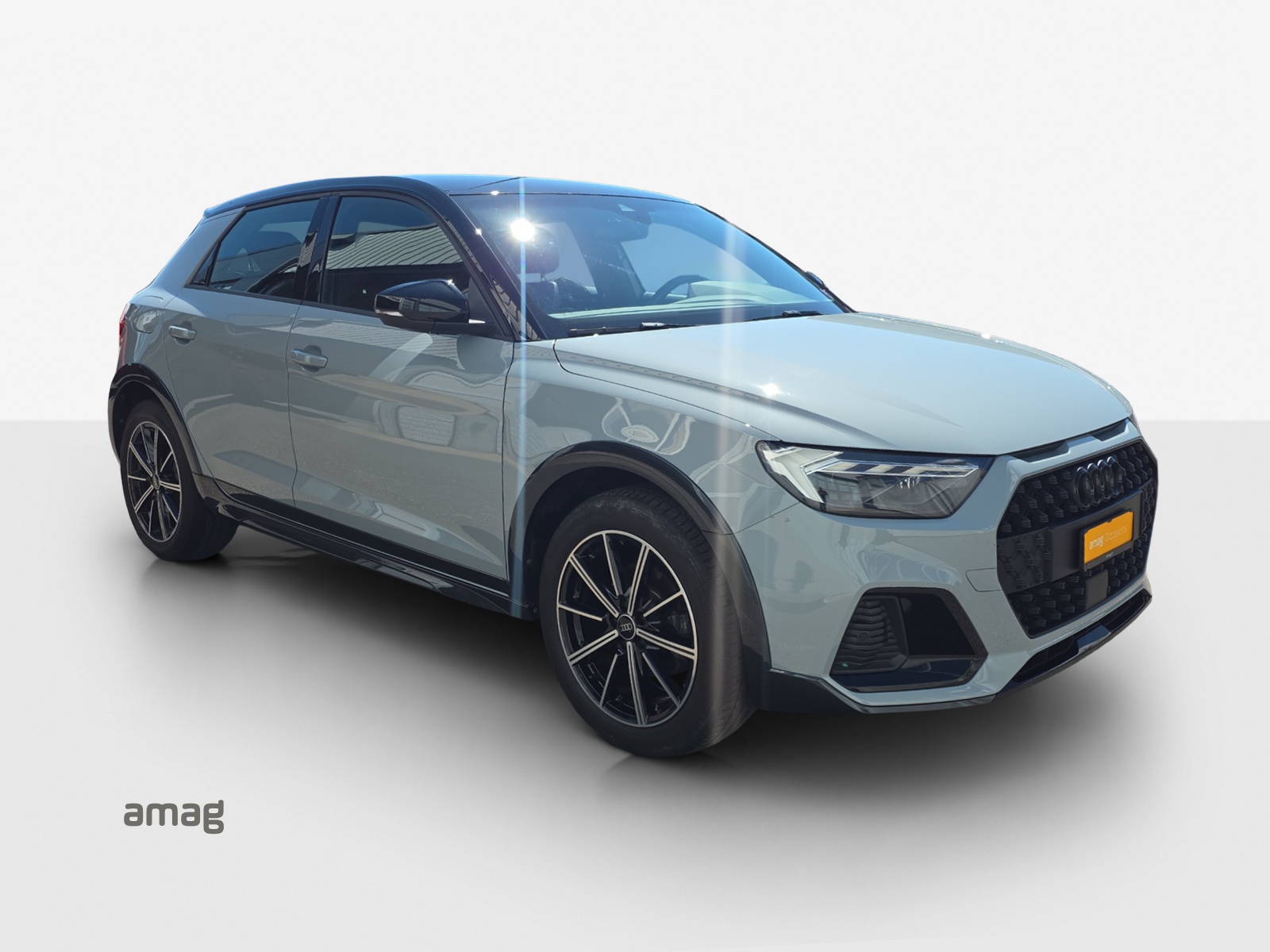 AUDI A1 City Carver 30 TFSI Attraction S-tronic-image-5