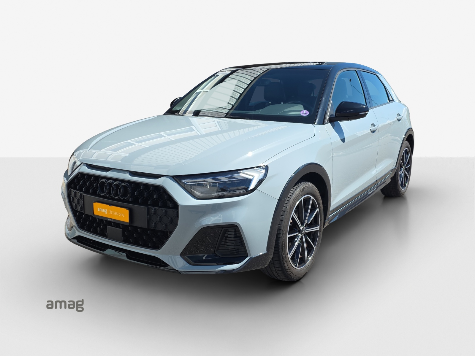 AUDI A1 City Carver 30 TFSI Attraction S-tronic-image-0