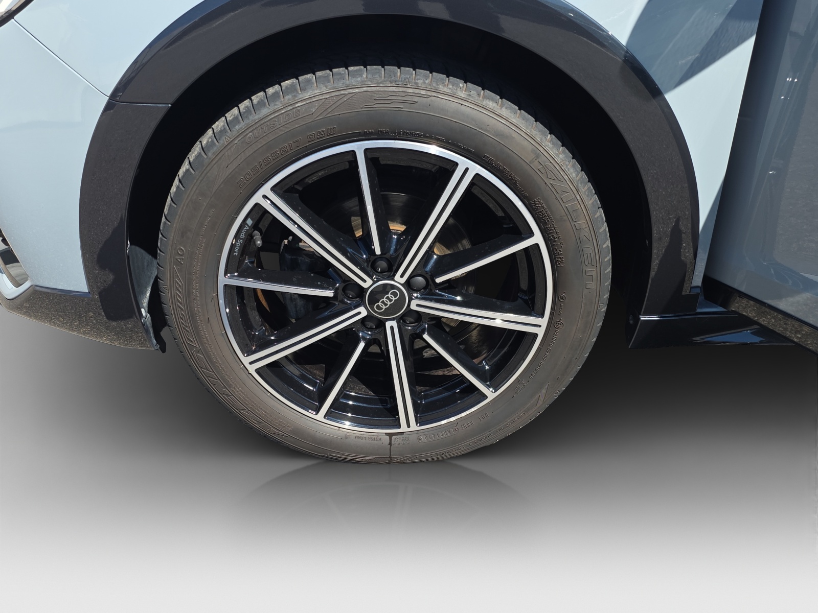 AUDI A1 City Carver 30 TFSI Attraction S-tronic-image-13