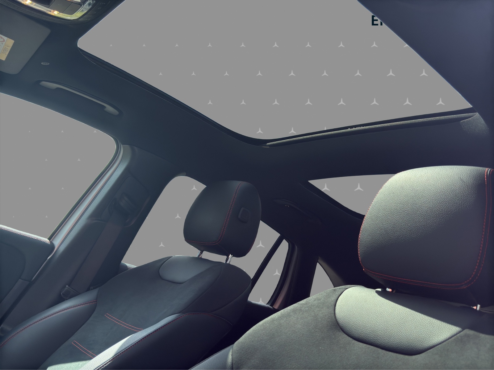 MERCEDES-BENZ EQA 350 AMG Line 4Matic-image-8