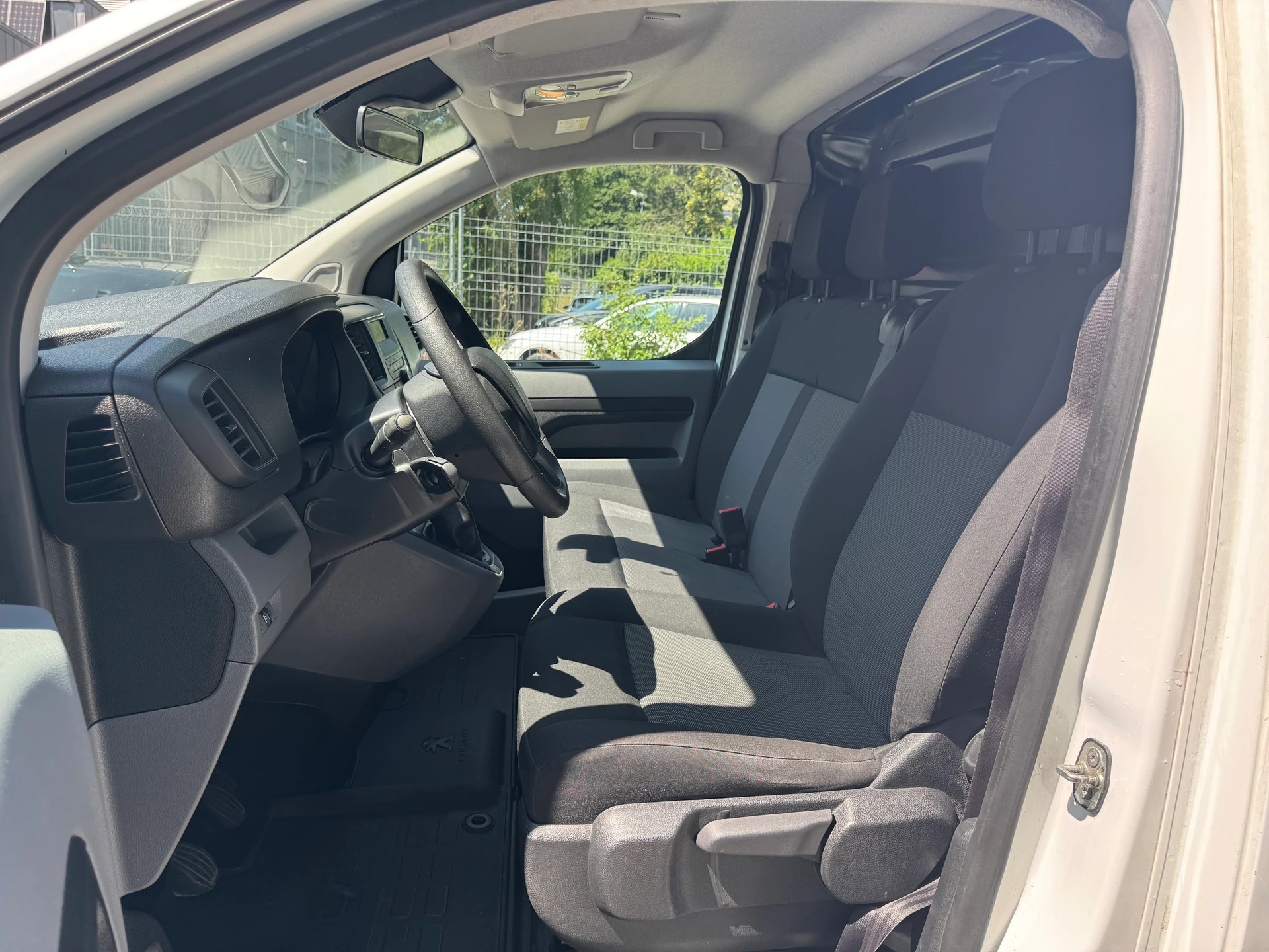 PEUGEOT Expert 1.6 BlueHDi 95 Active Long * 03x Sitze * Klimaanlage * Tempomat * Nutzlast 1053 * Frisch Ab MFK-image-2