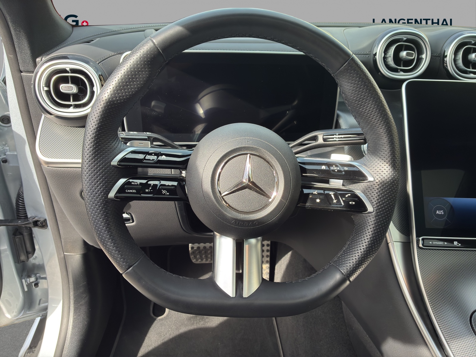 MERCEDES-BENZ GLC Coupé 200 4Matic 9G-Tronic-image-9