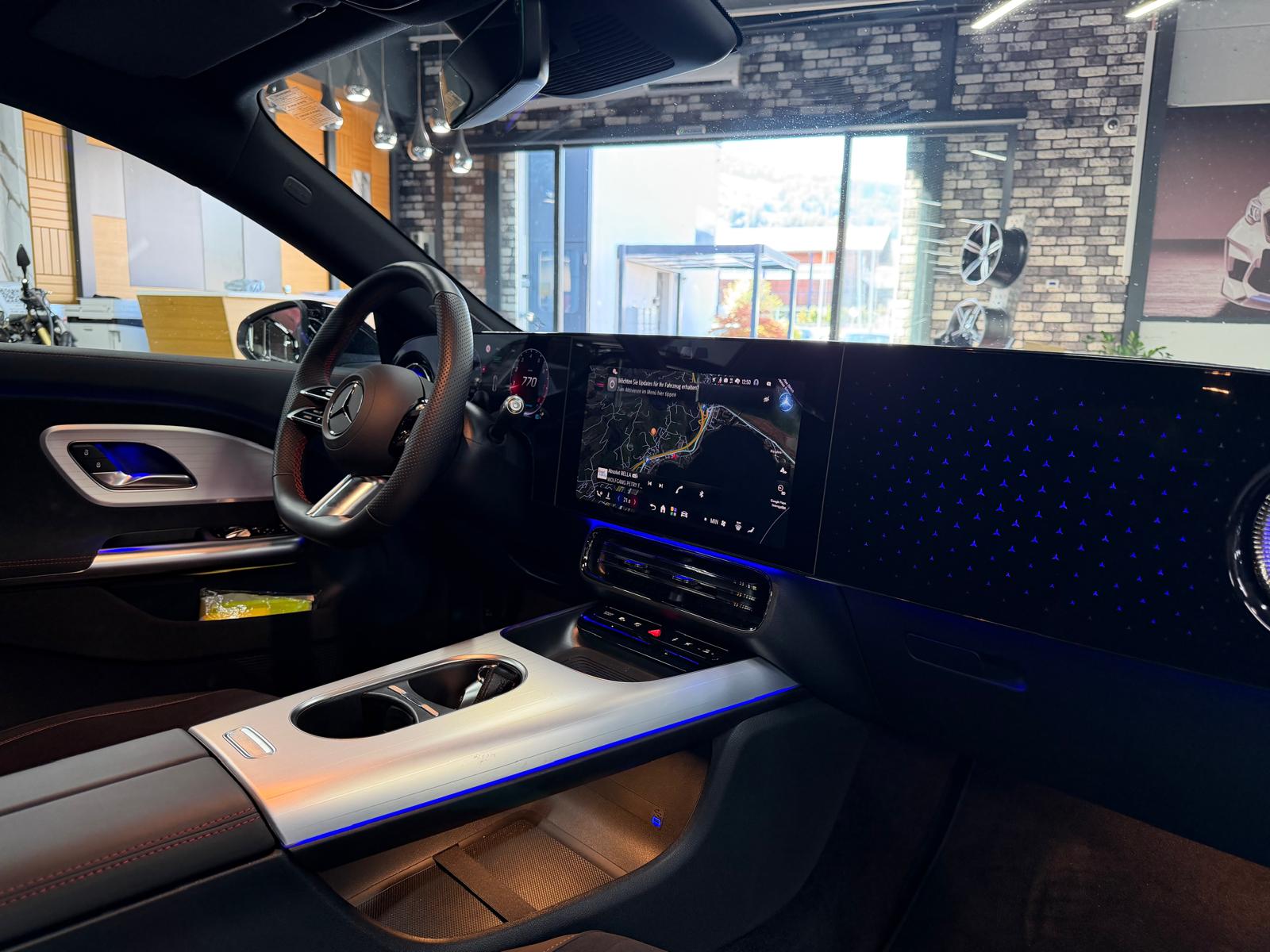 MERCEDES-BENZ CLA 200 AMG Line Limited White&Black Performance 3 Jahre Werksgarantie & Gratisservice 8G-DCT-image-12