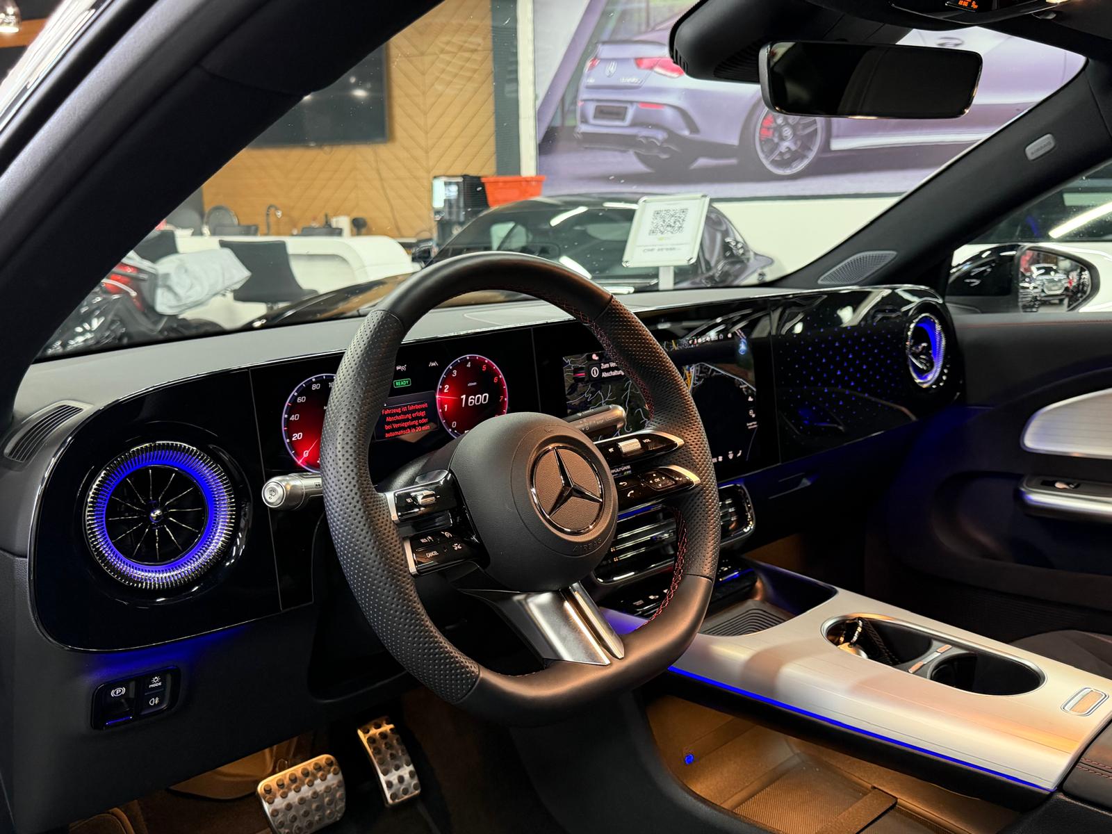 MERCEDES-BENZ CLA 200 AMG Line Limited White&Black Performance 3 Jahre Werksgarantie & Gratisservice 8G-DCT-image-8