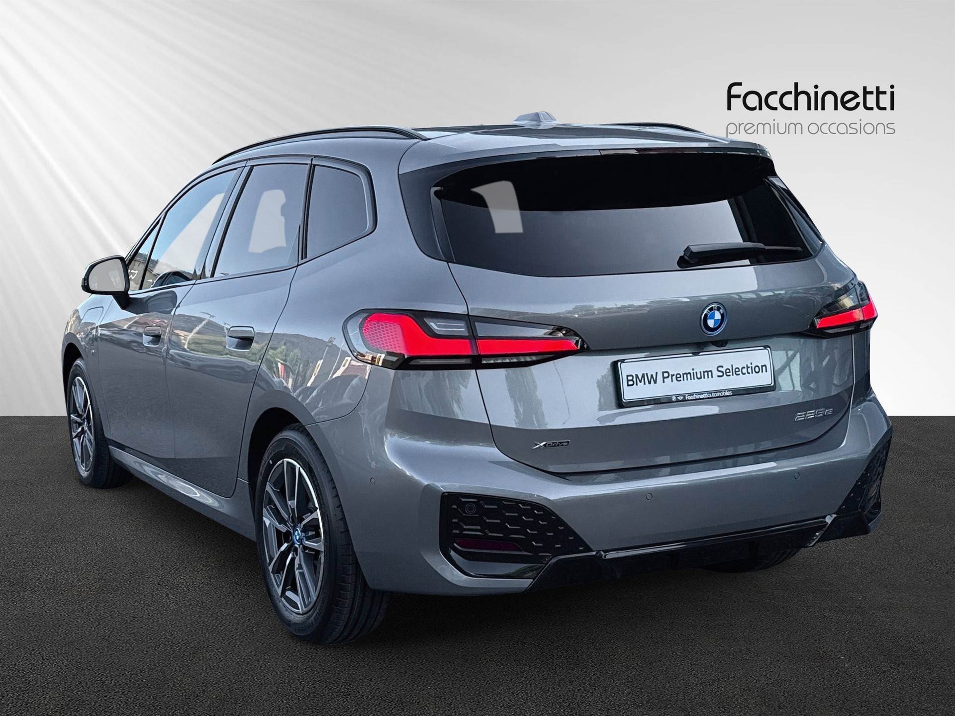 BMW 225e xDrive Active Tourer M Sport-image-2