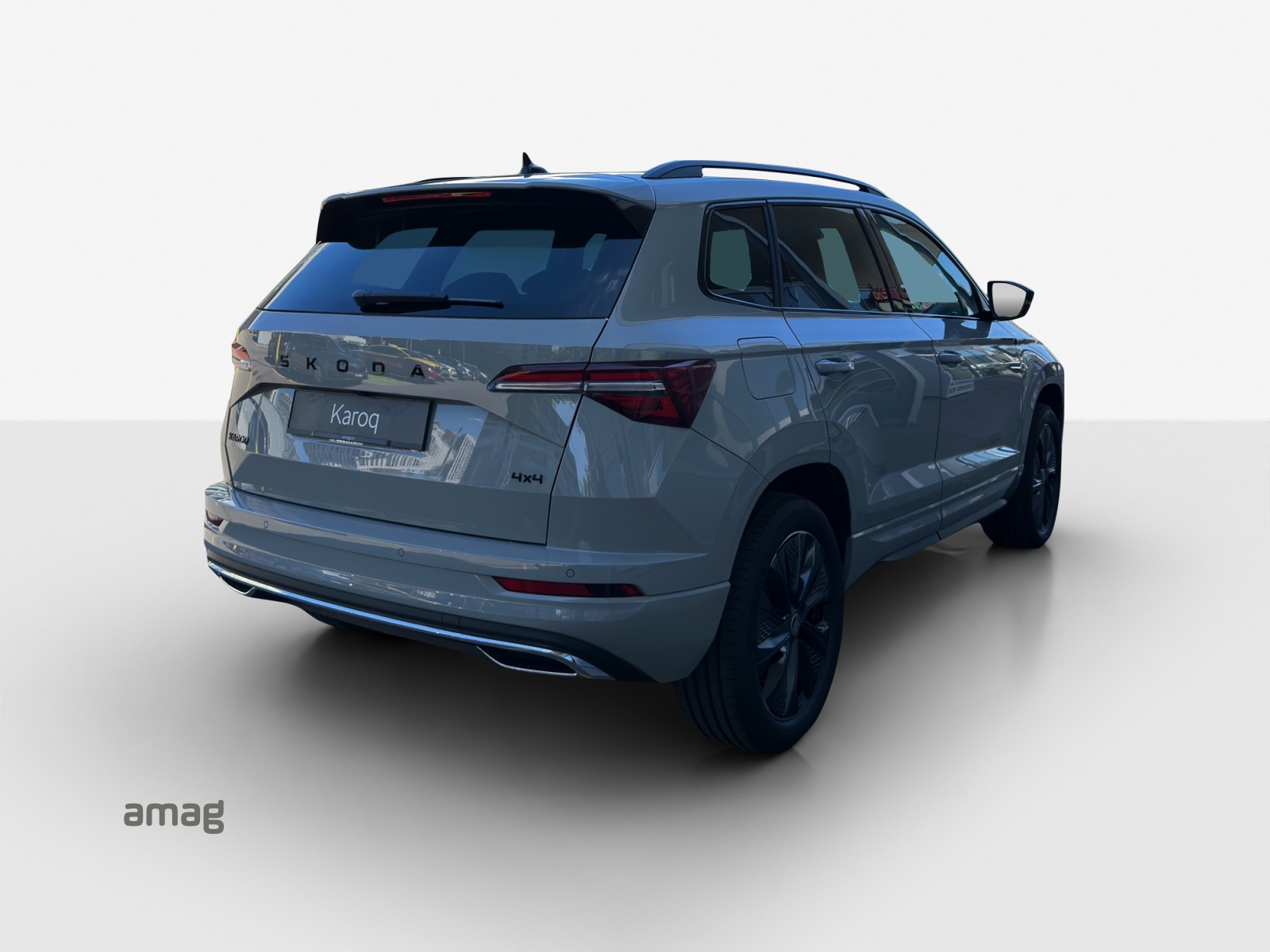 SKODA Karoq 2.0 TSI SportLine 4x4 DSG-image-4