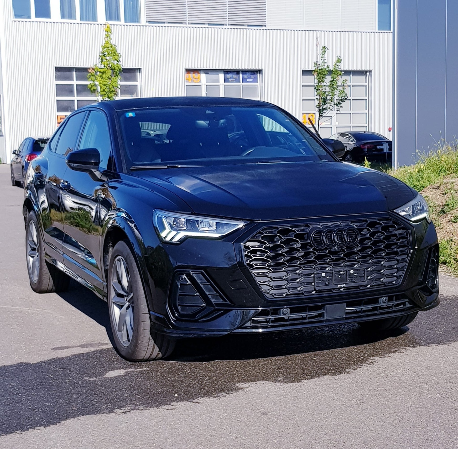 AUDI Q3 Sportback 35 TFSI S-tronic-image-2