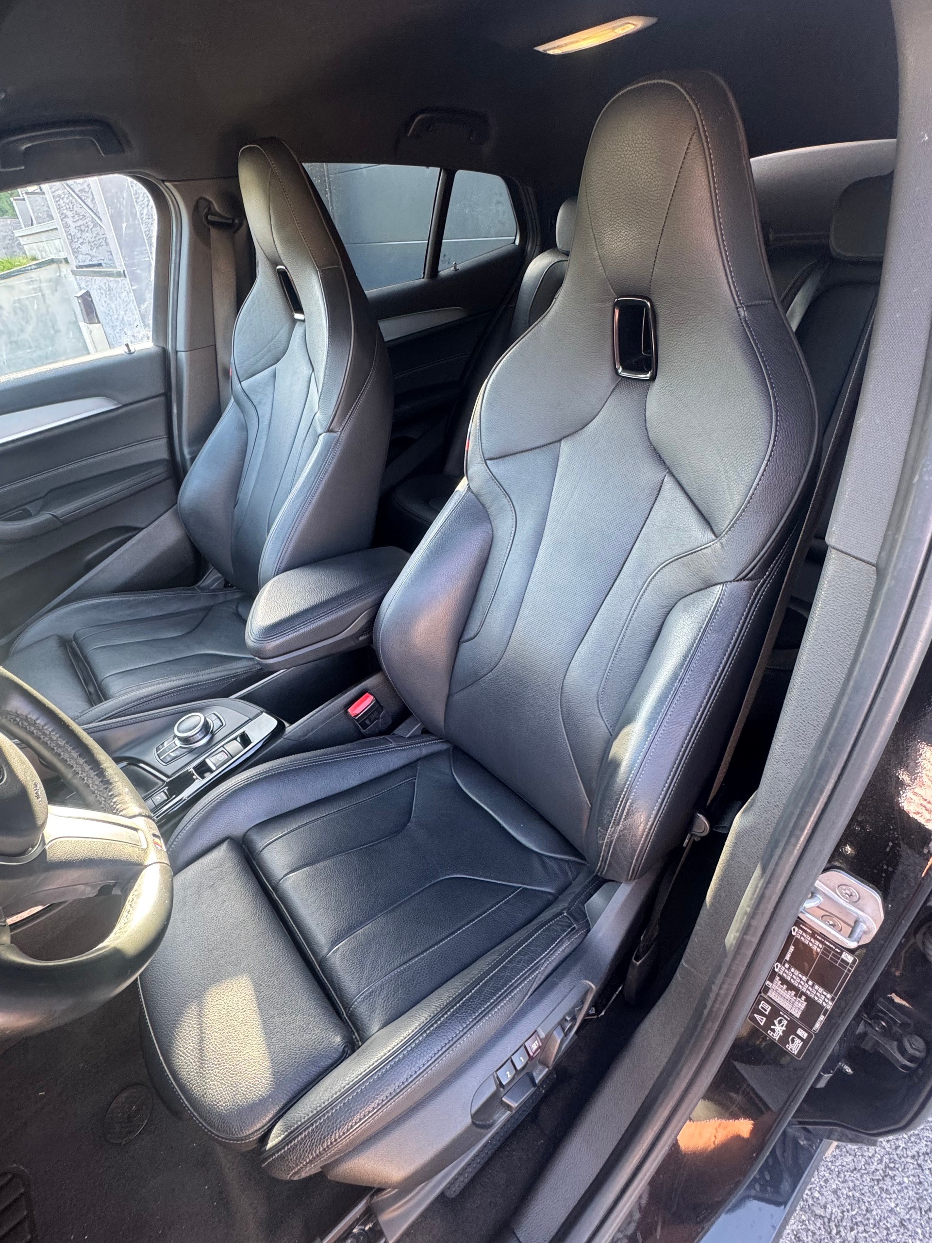 BMW 25d xDrive SAG-image-4