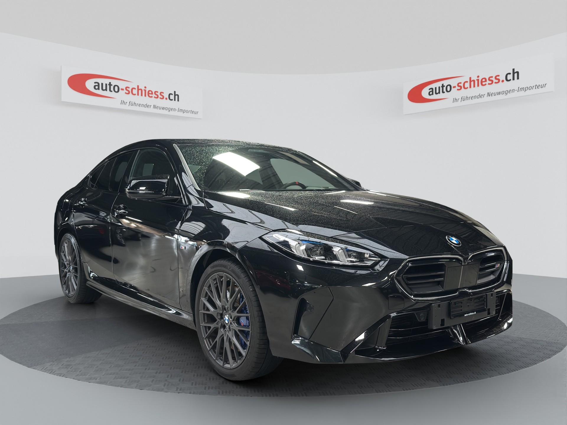 BMW M235i xDrive Gran Coupé Shadow Line-image-0