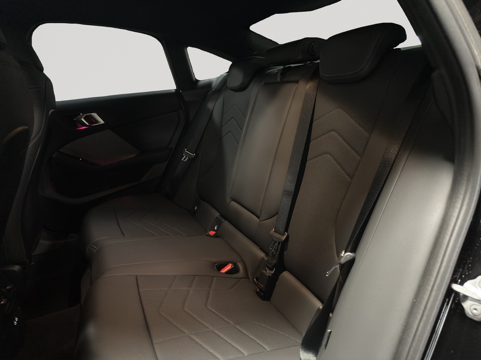 BMW M235i xDrive Gran Coupé Shadow Line-image-7