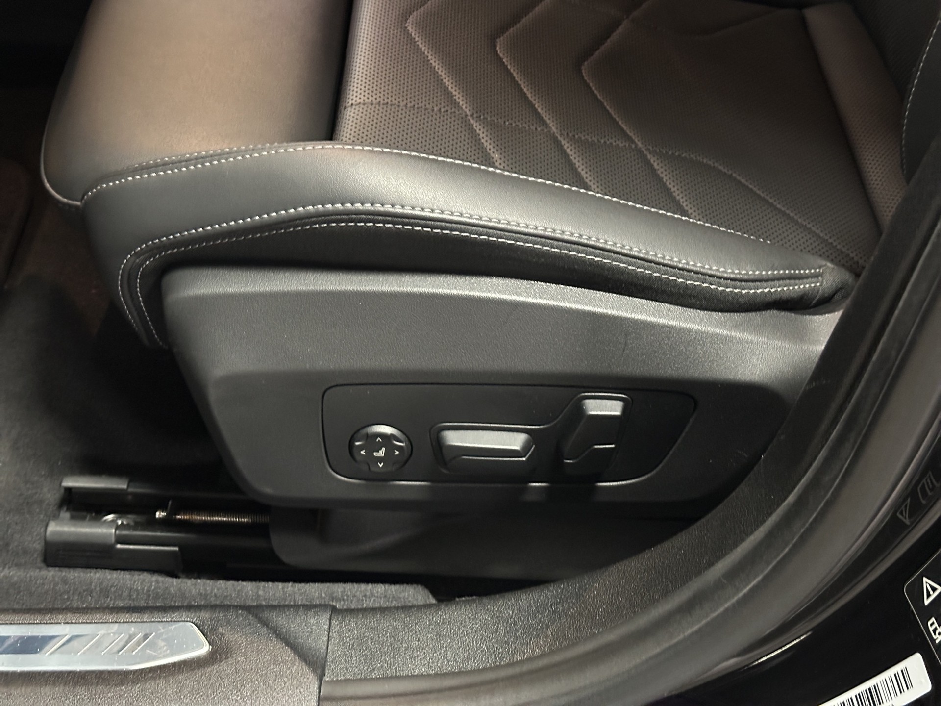 BMW M235i xDrive Gran Coupé Shadow Line-image-9