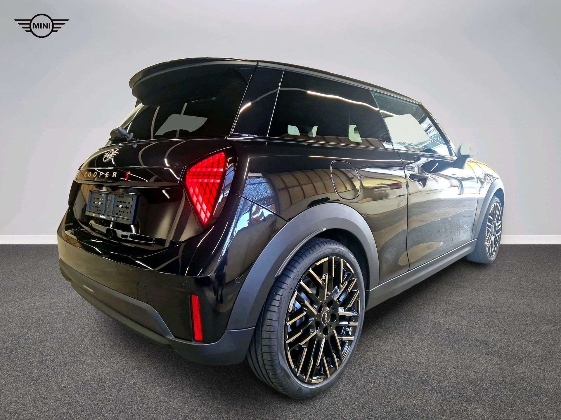 MINI Cooper S-image-3
