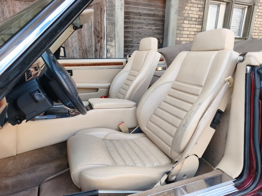 JAGUAR XJS 5.3 V12 Convertible-image-5