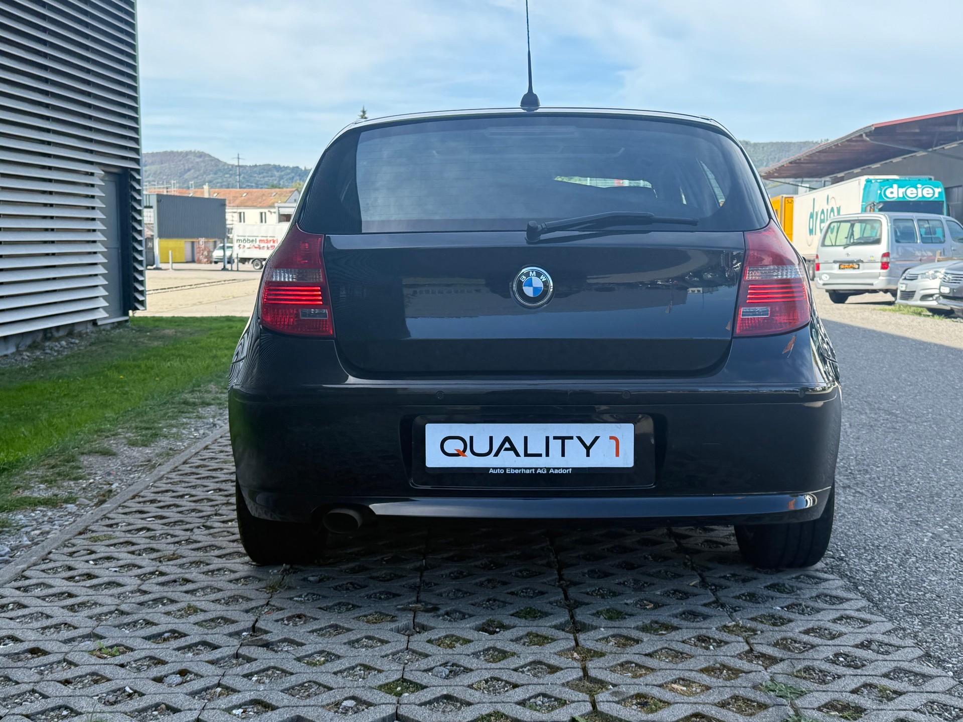 BMW 118d Access Steptronic-image-2