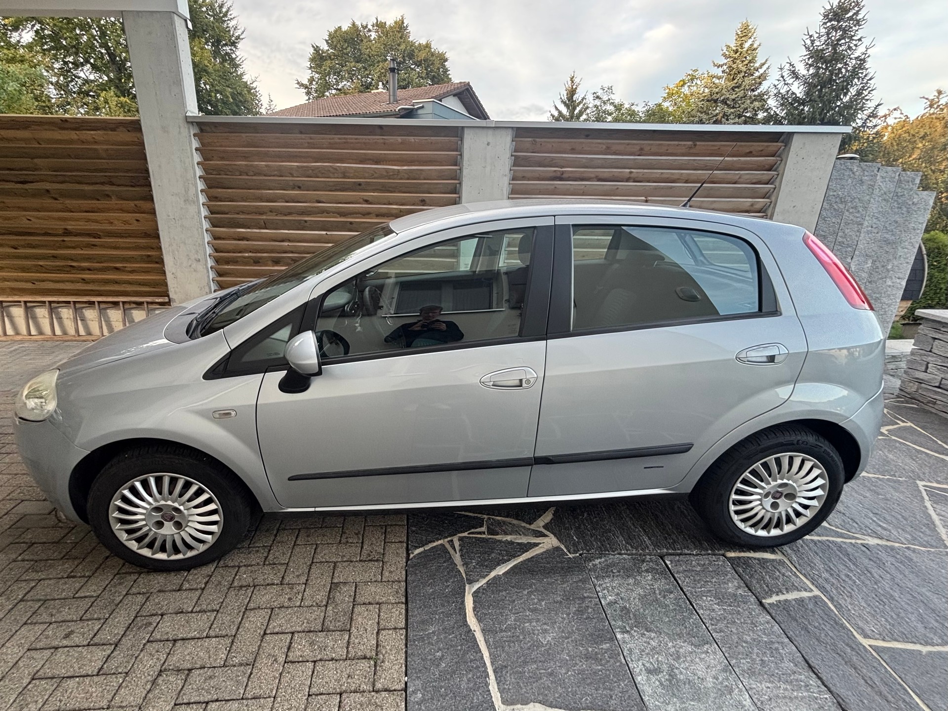 FIAT 1.4 8V 77 Dynamic-image-1