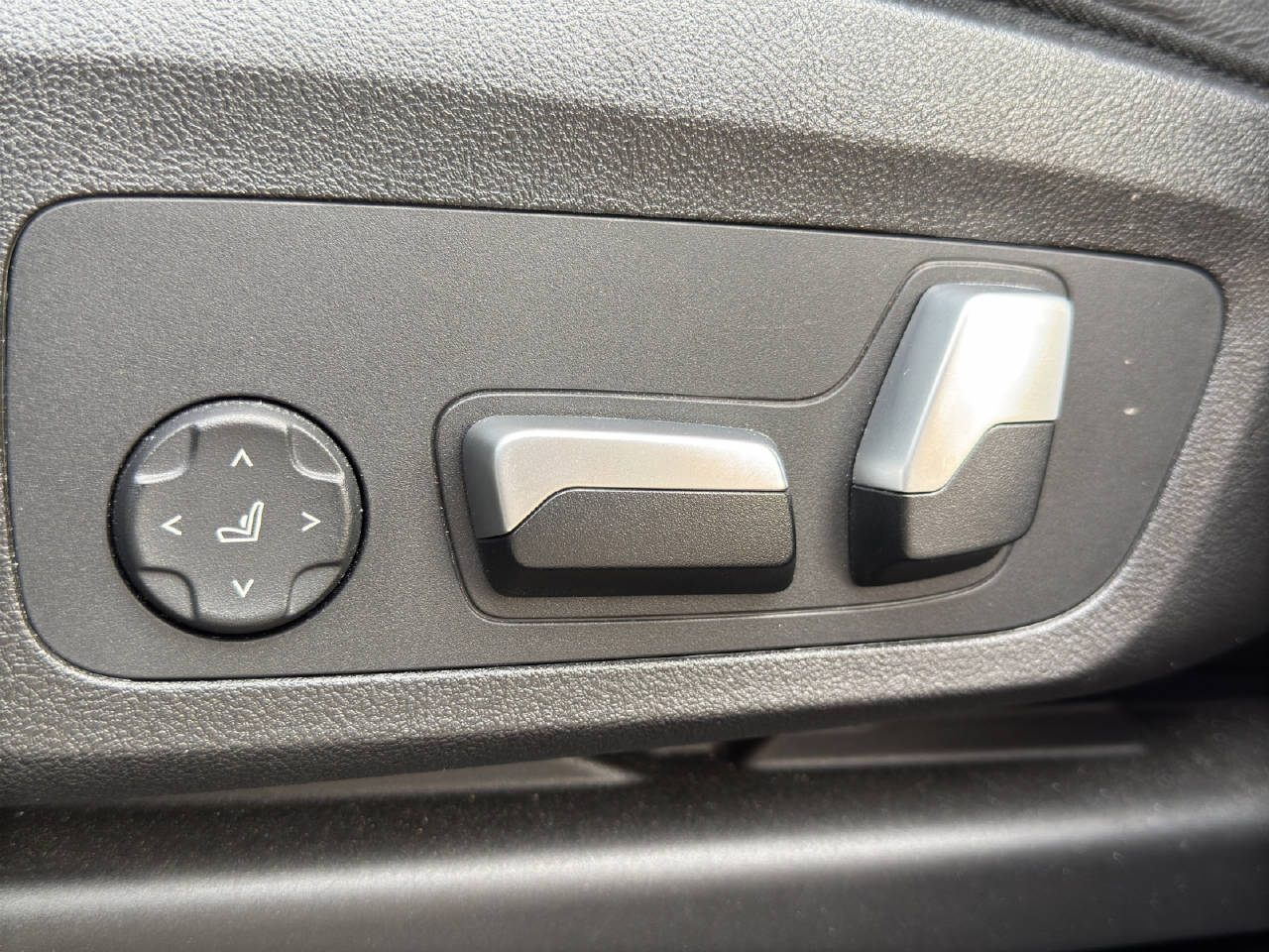 BMW X4 G02 20d xDrive-image-14