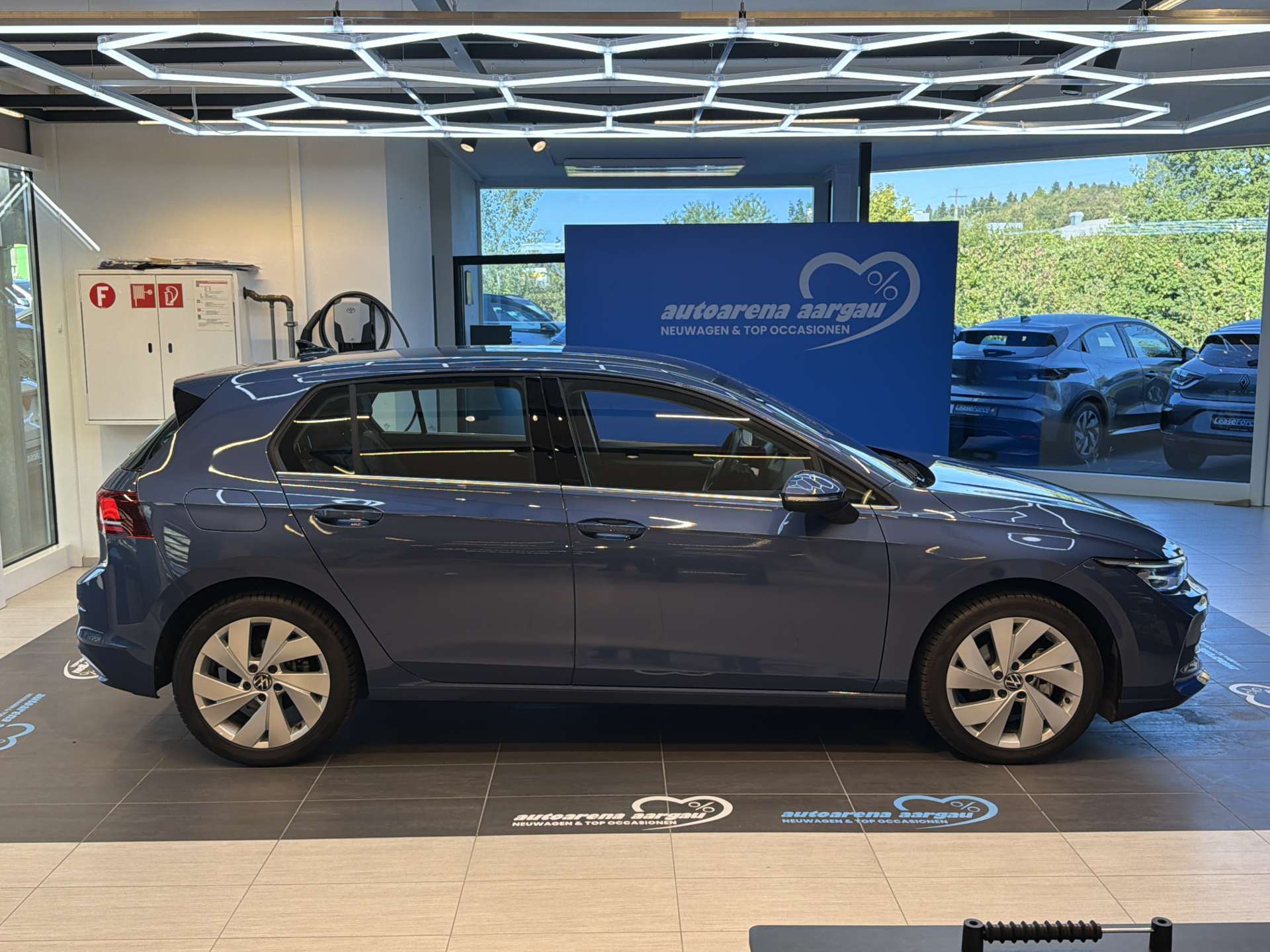 VW Golf 2.0 TDi Style DSG-Automat-image-11